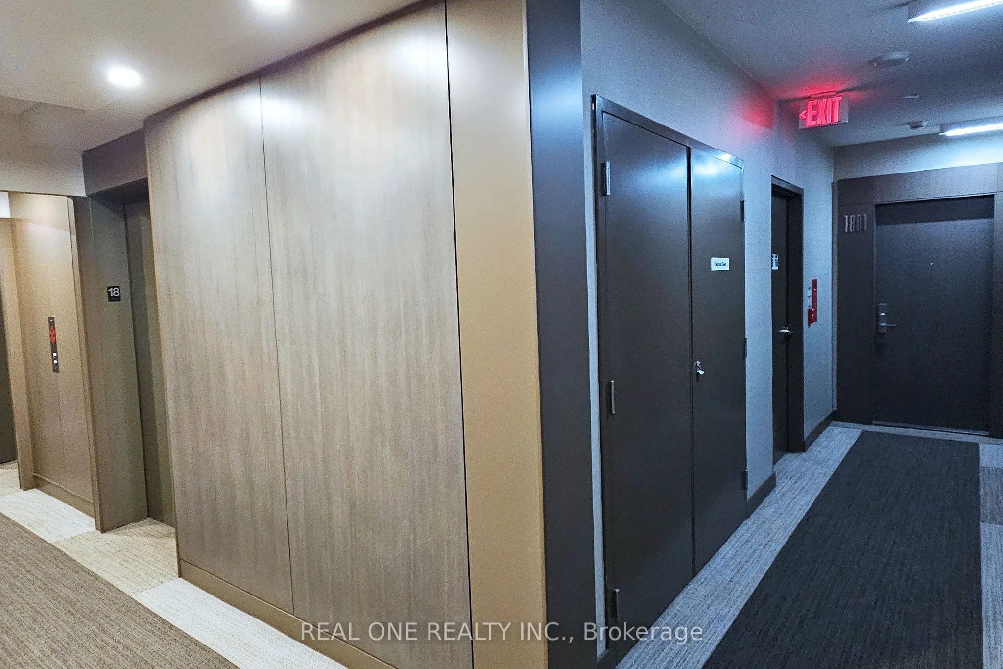 101 Charles Street E, #1801