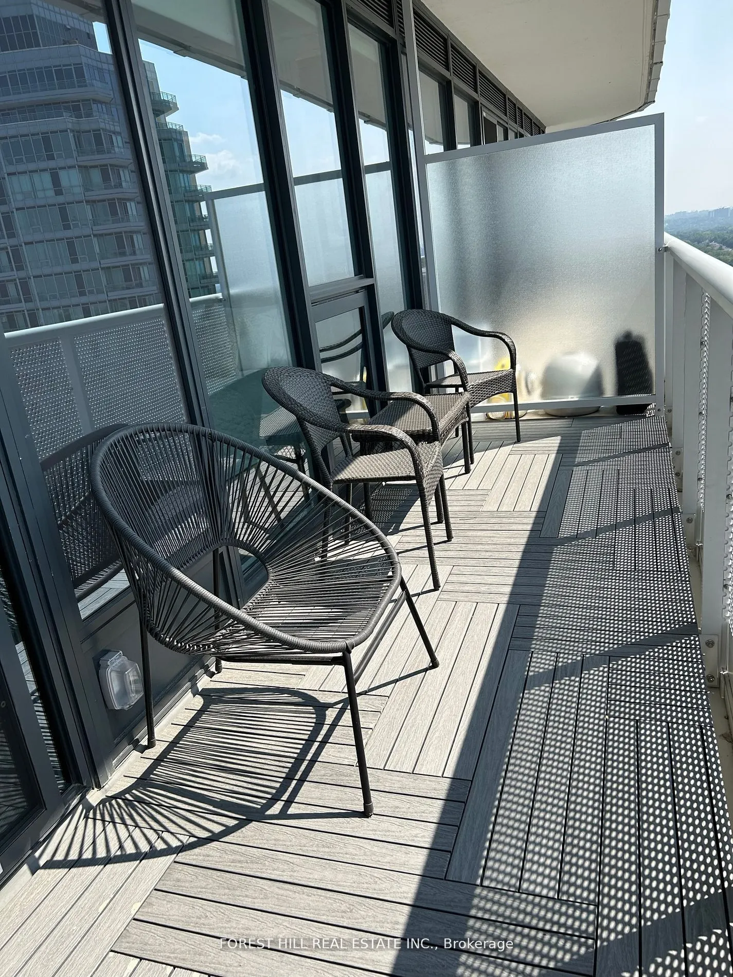 15 Holmes Avenue, #2112