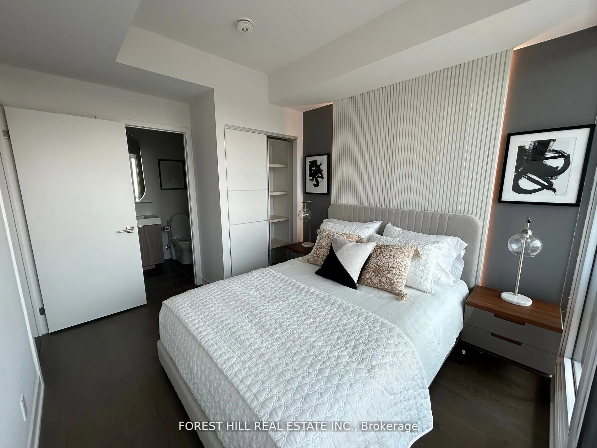 15 Holmes Avenue, #2112