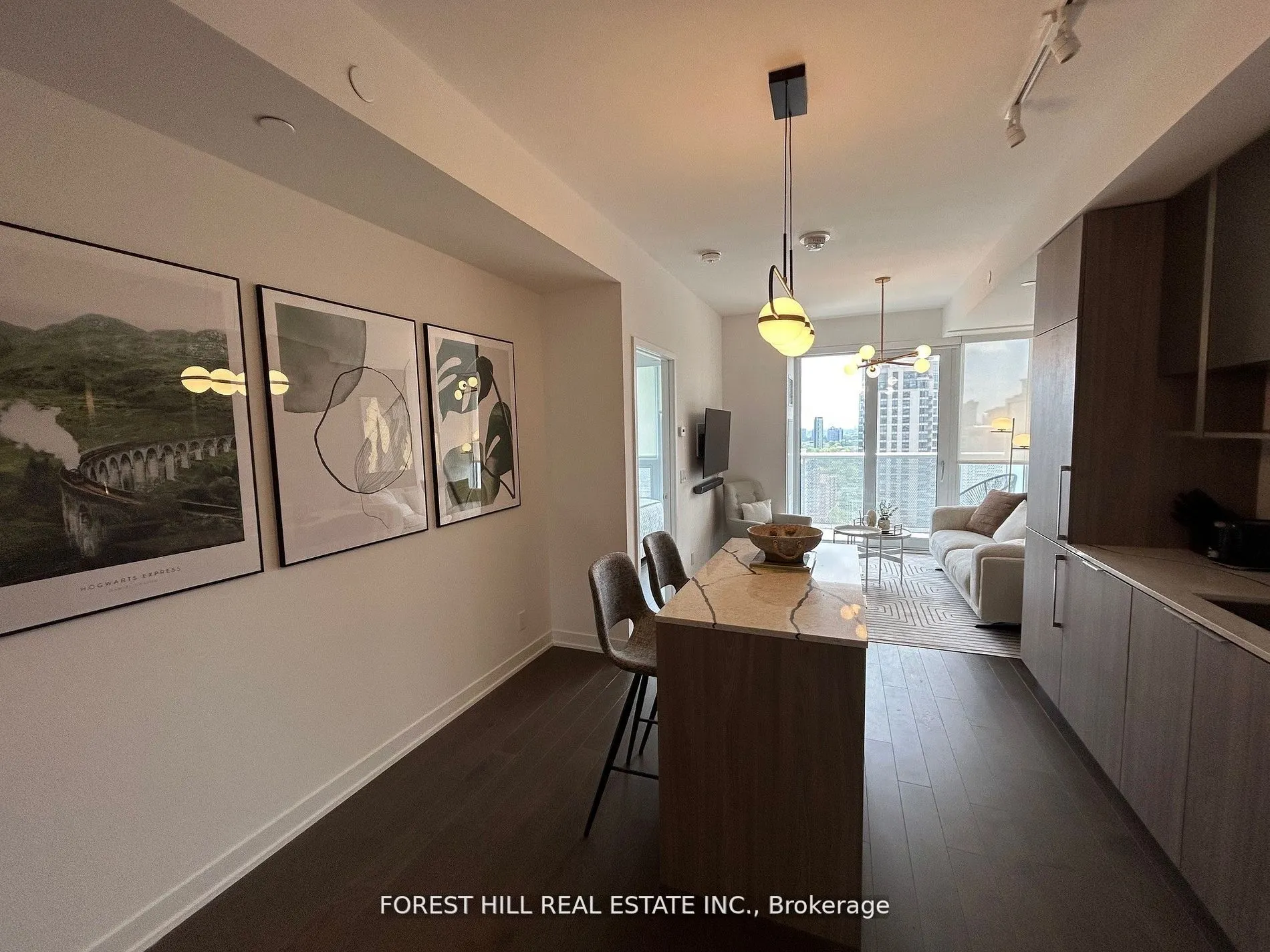 15 Holmes Avenue, #2112