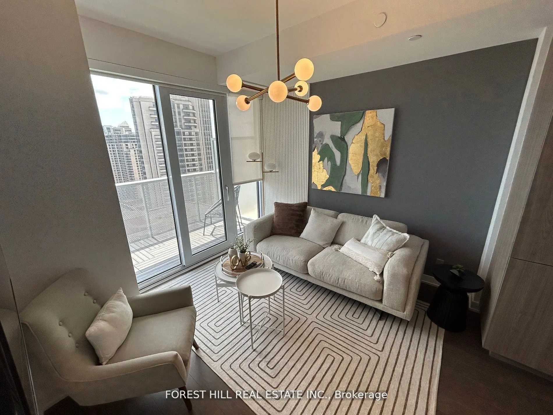 15 Holmes Avenue, #2112