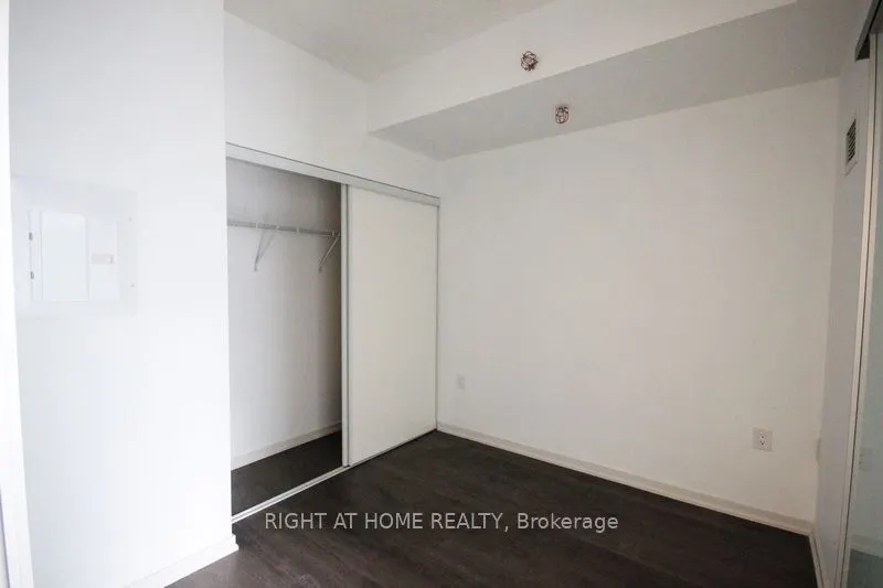 36 Lisgar Street, #831W