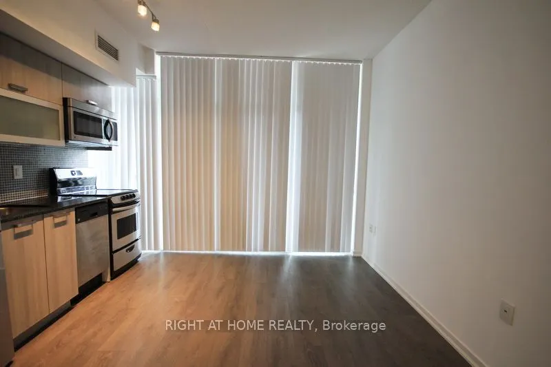 36 Lisgar Street, #831W