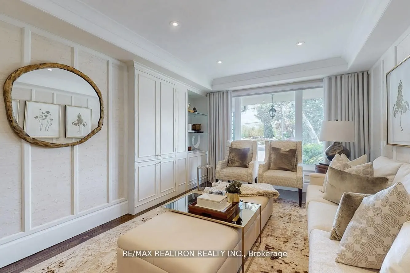 25 Cedar Springs Grove
