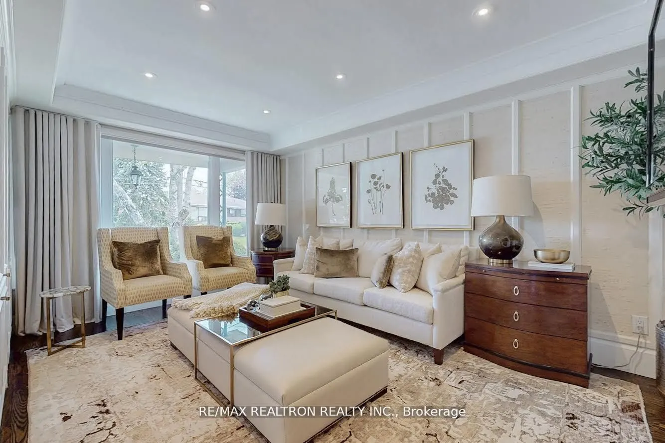 25 Cedar Springs Grove