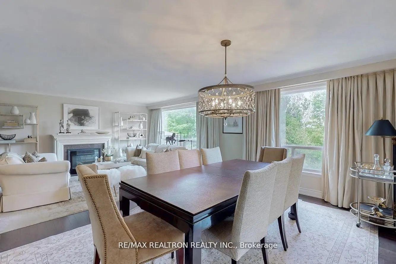 25 Cedar Springs Grove