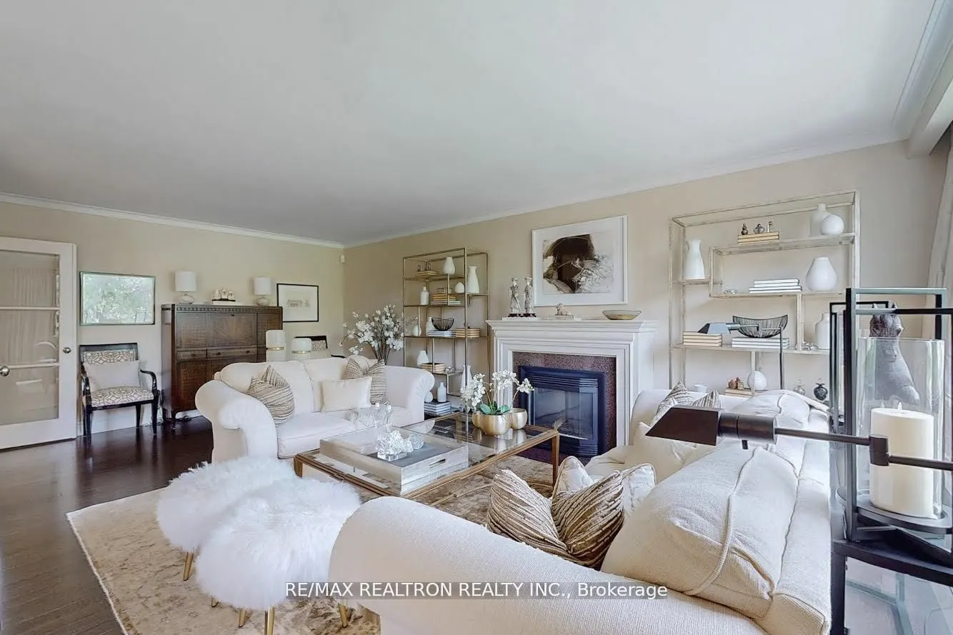 25 Cedar Springs Grove