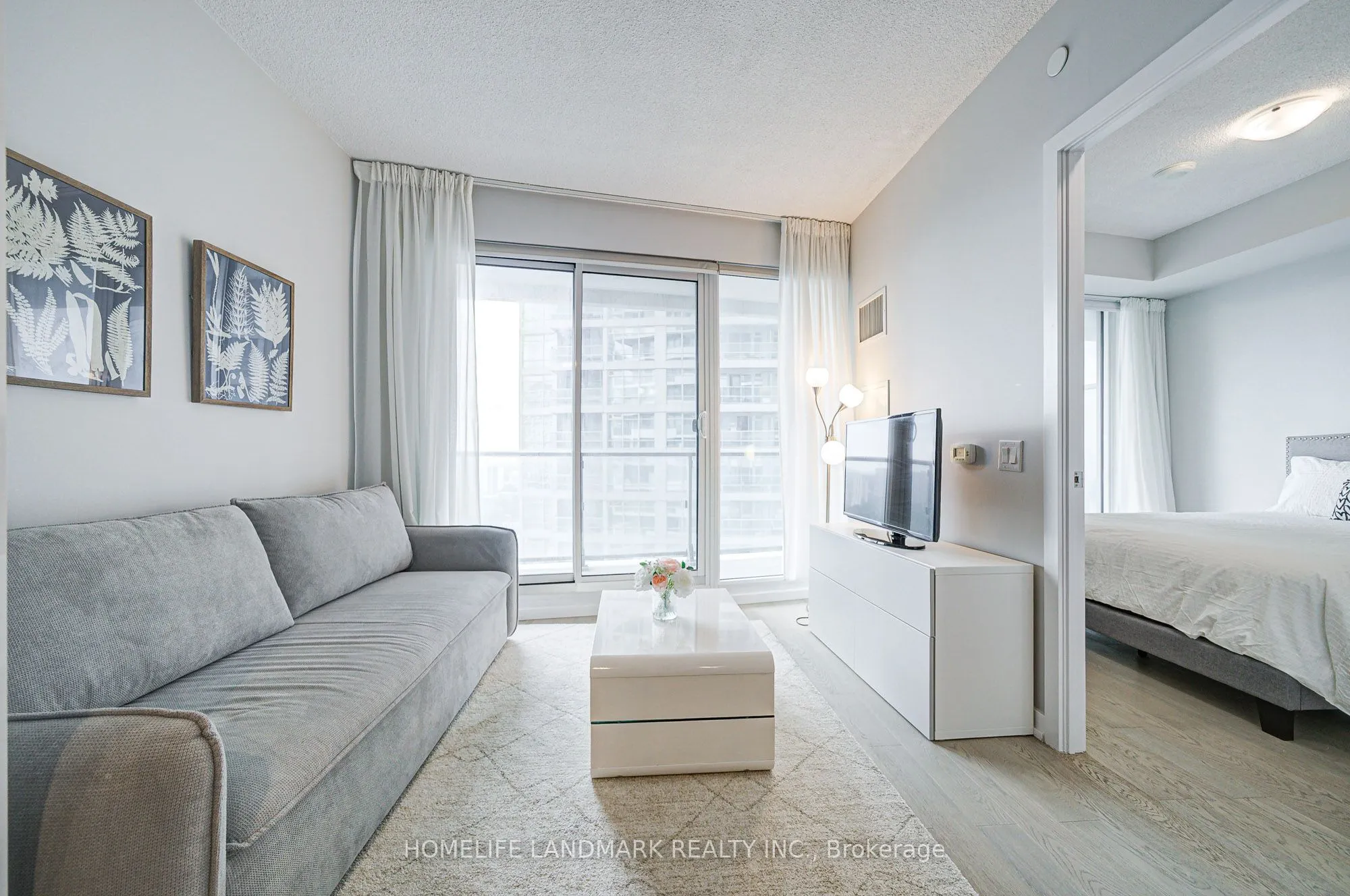 2221 Yonge Street, #2304
