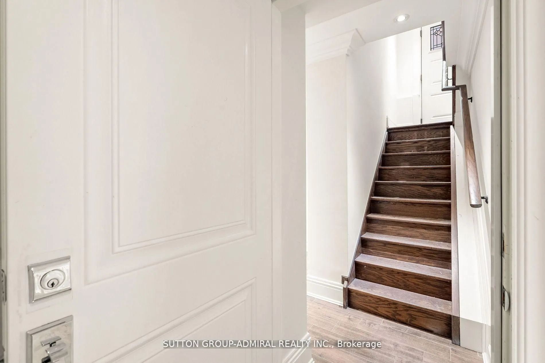 15 Highbourne Road