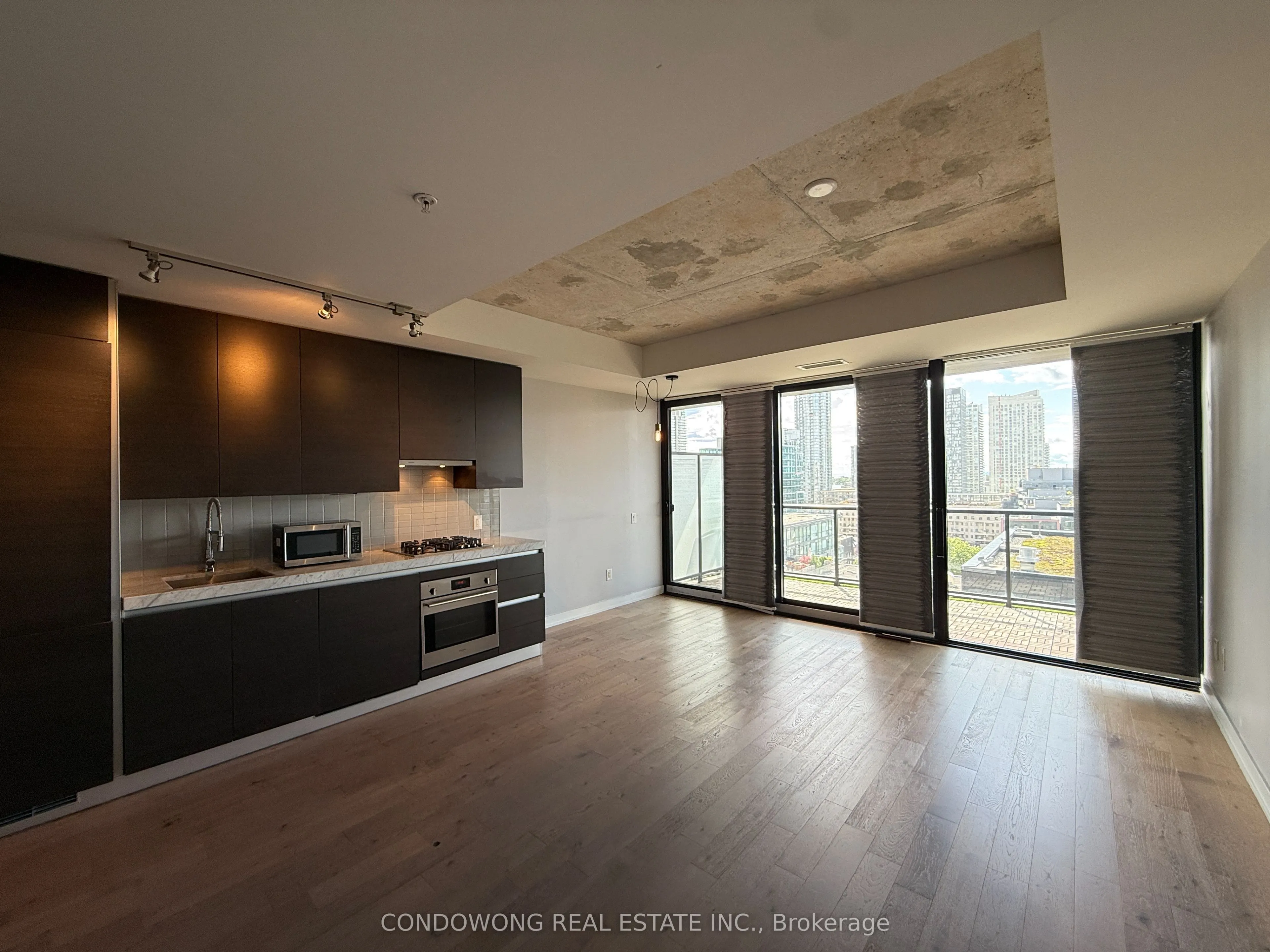 629 King Street W, #Ph1423