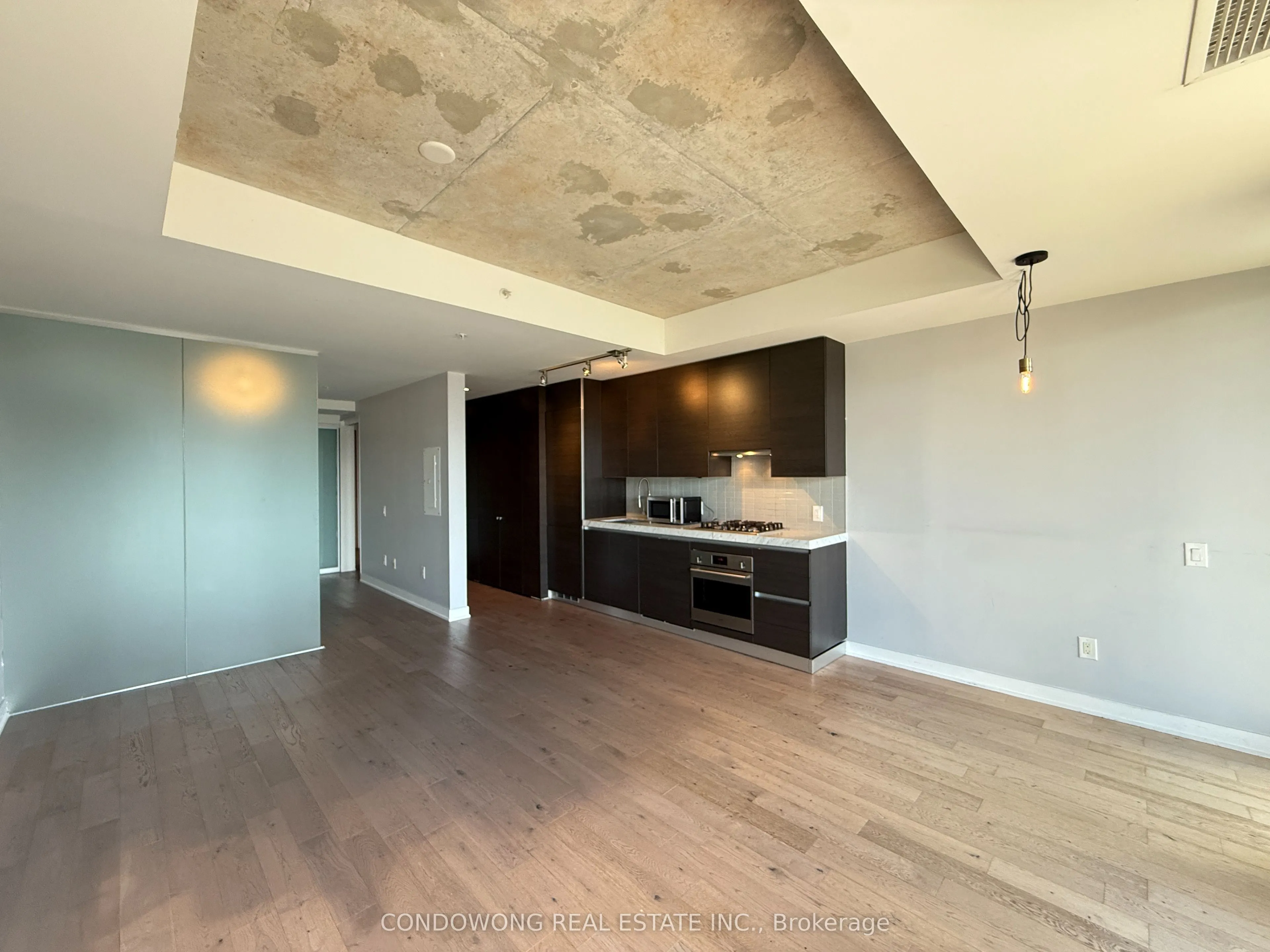 629 King Street W, #Ph1423