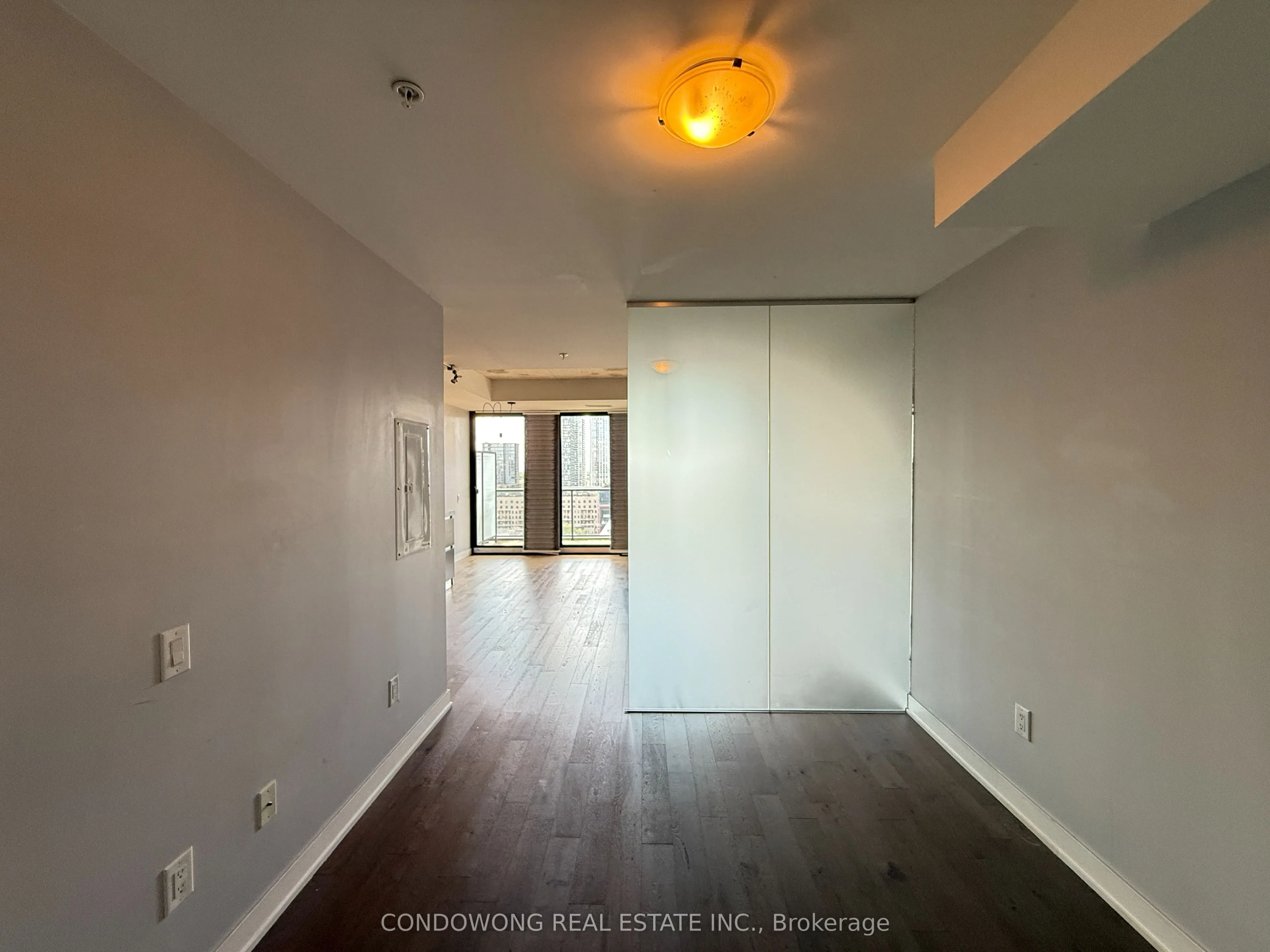629 King Street W, #Ph1423