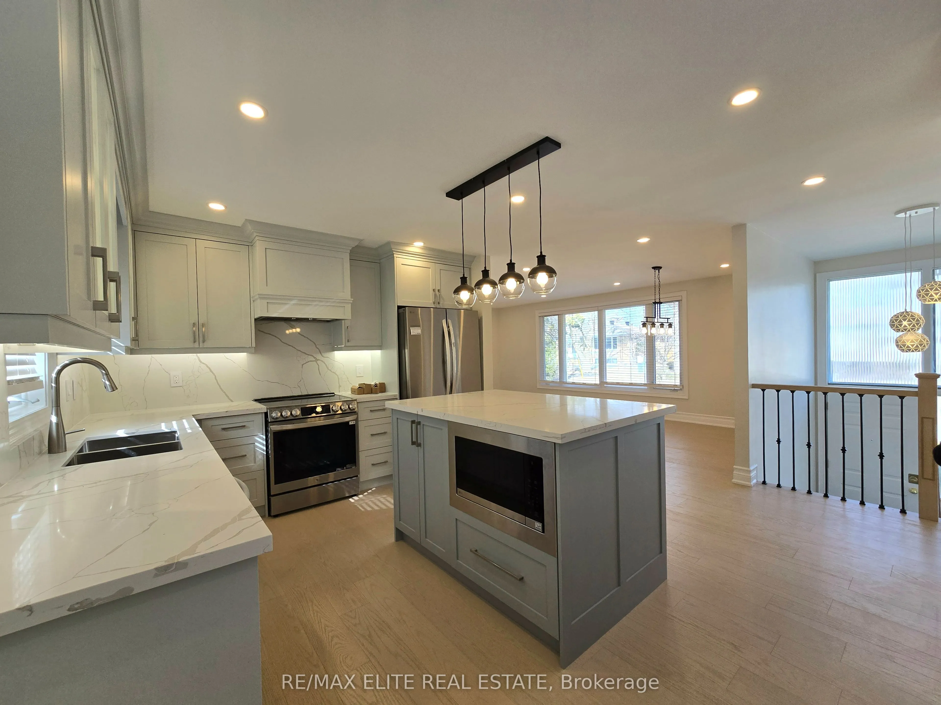 38 Ambrose Road, #Upper