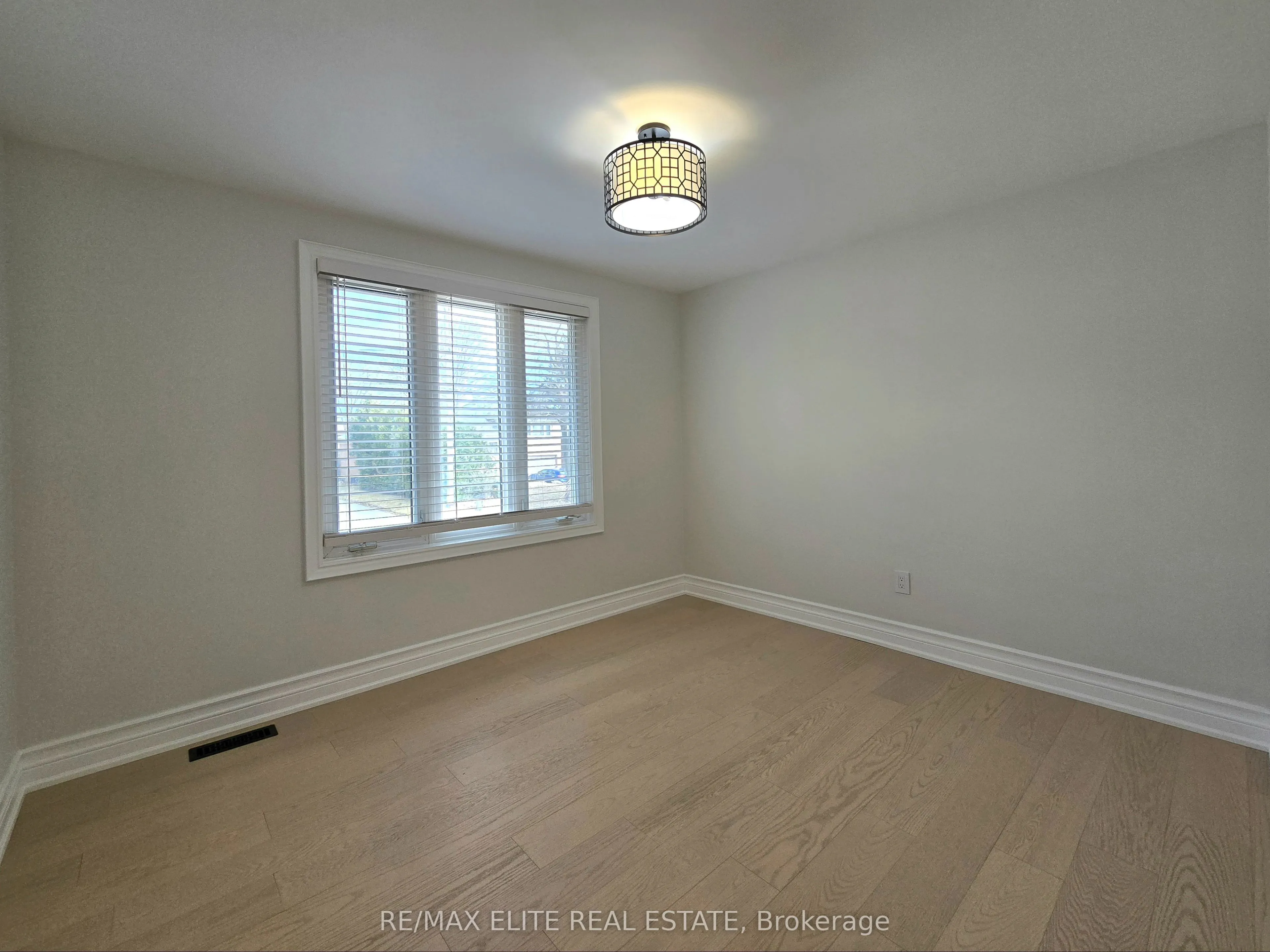 38 Ambrose Road, #Upper