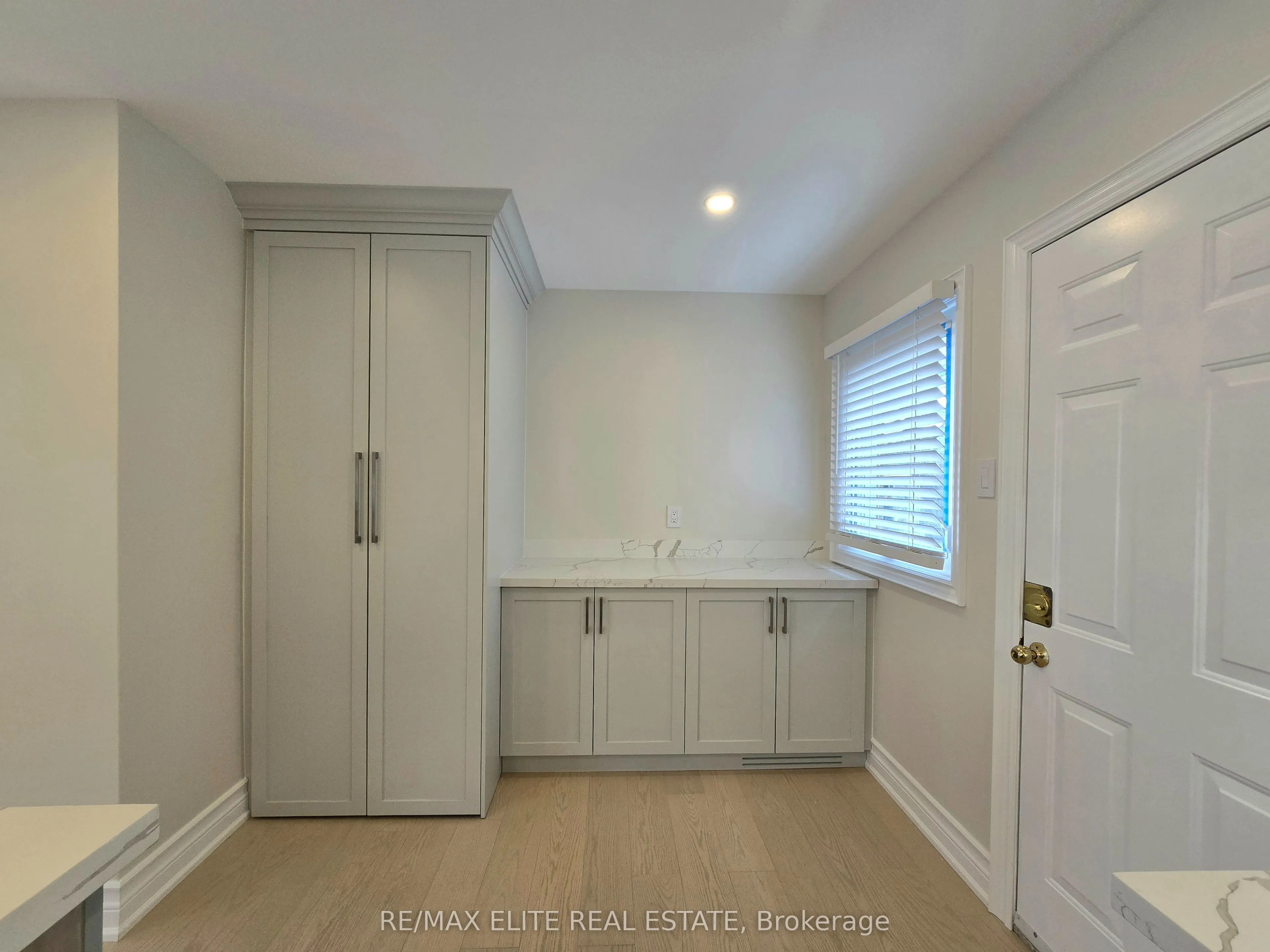 38 Ambrose Road, #Upper