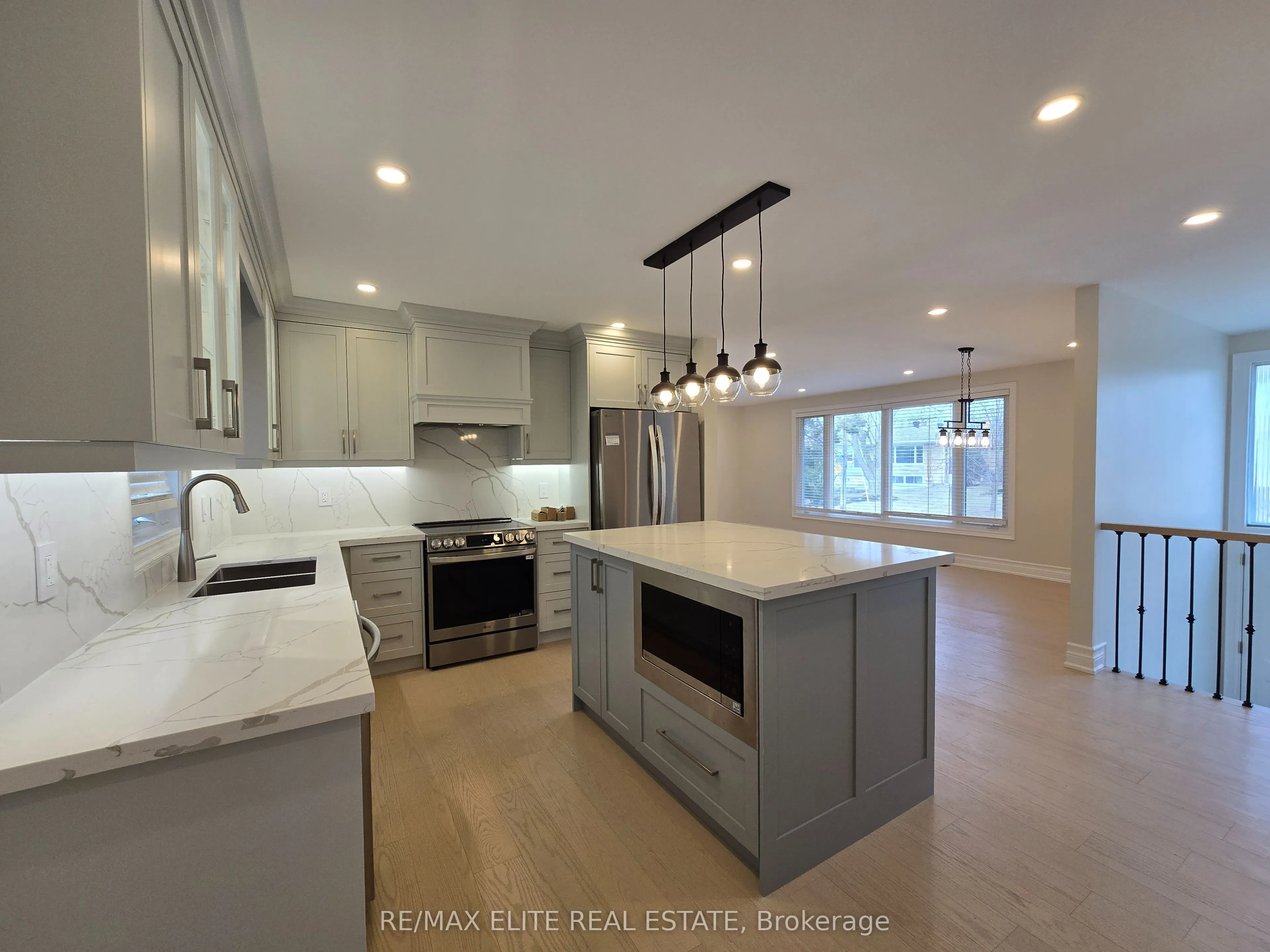 38 Ambrose Road, #Upper