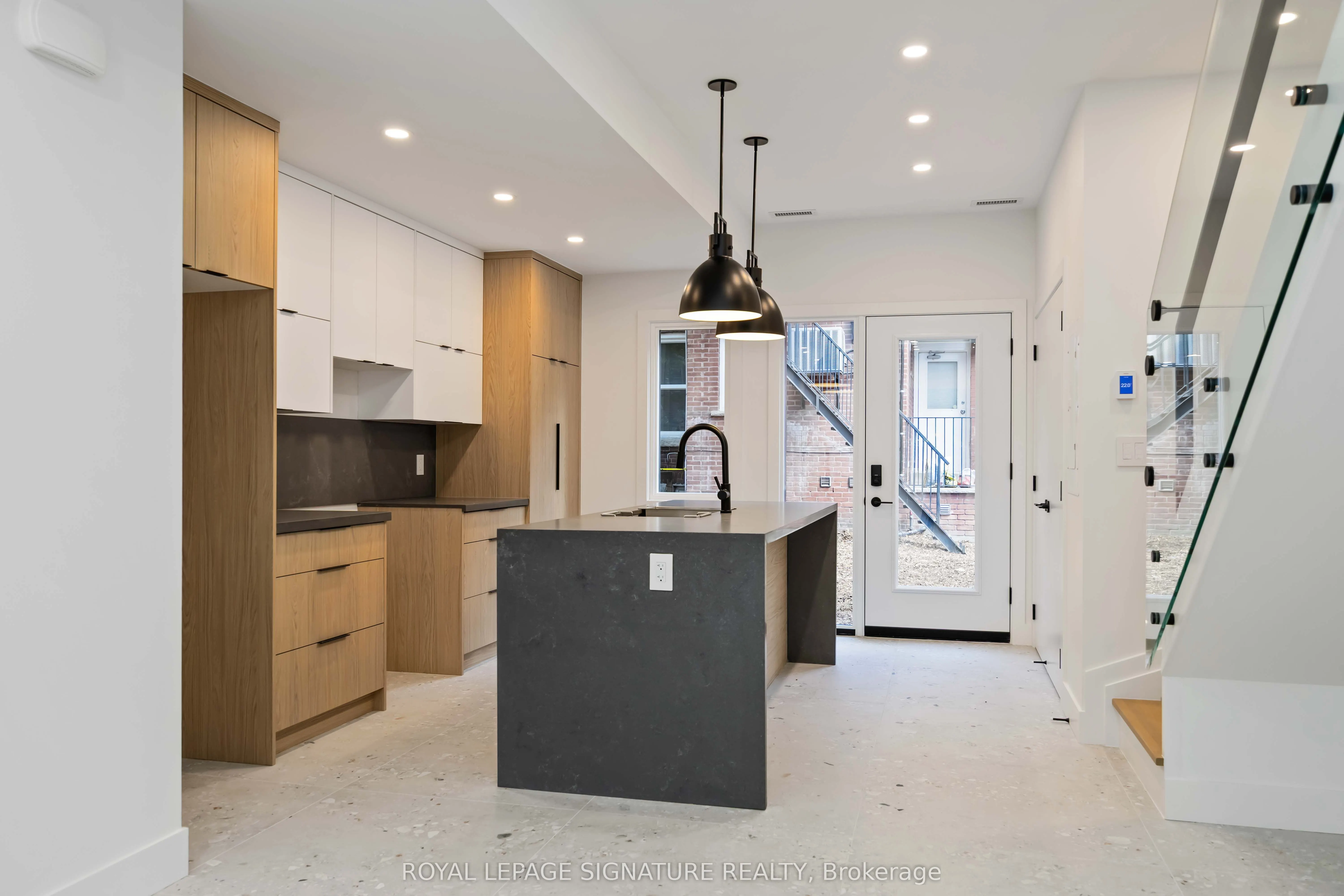 308 St George Street, #Laneway