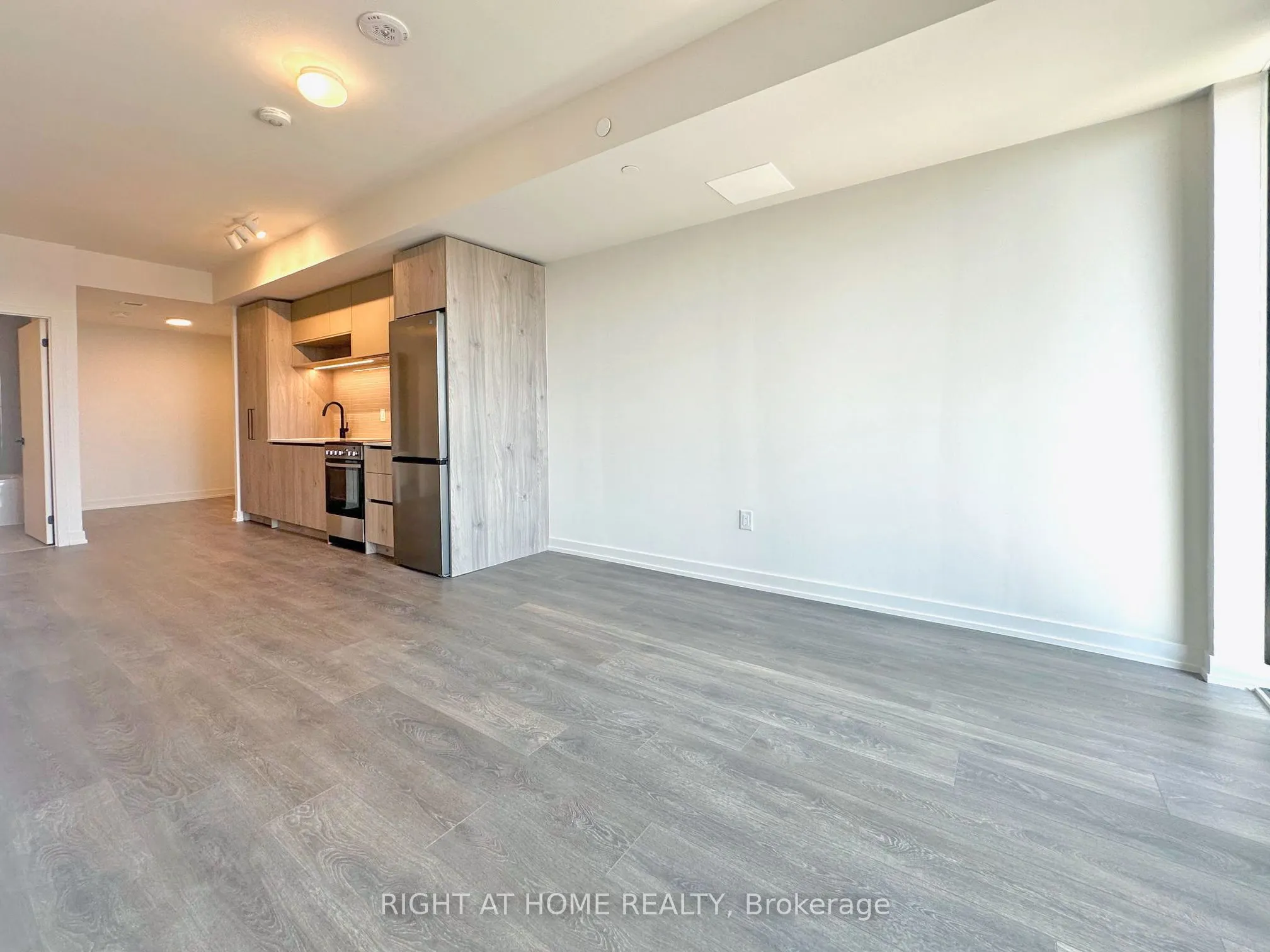 181 sterling Road, #1407