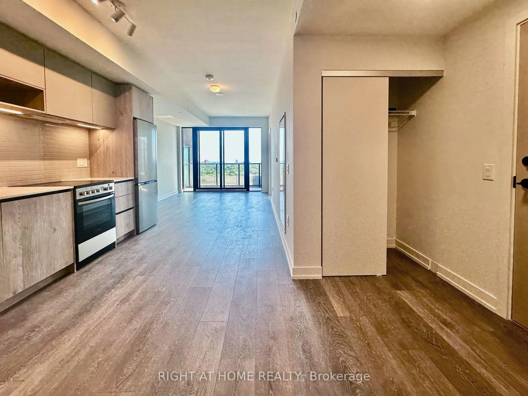 181 sterling Road, #1407