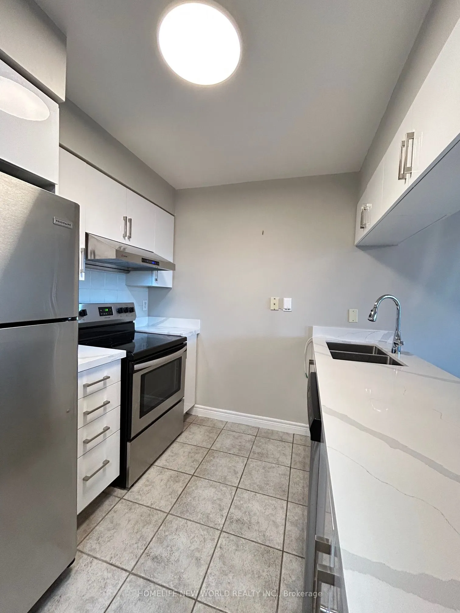 28 Empress Avenue, #710