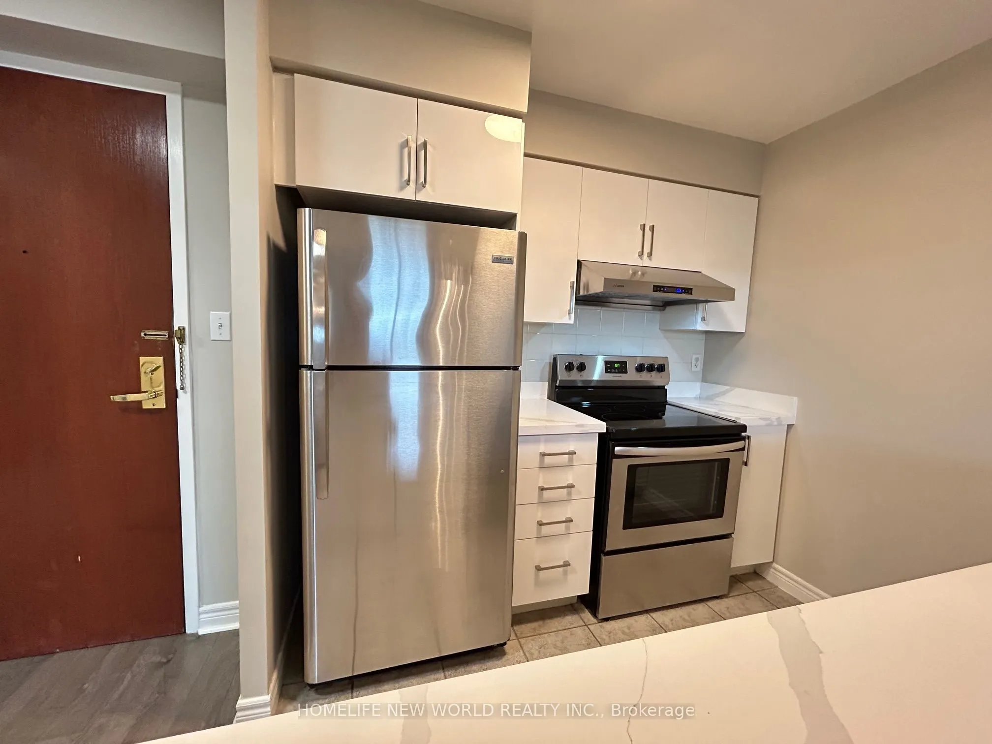 28 Empress Avenue, #710