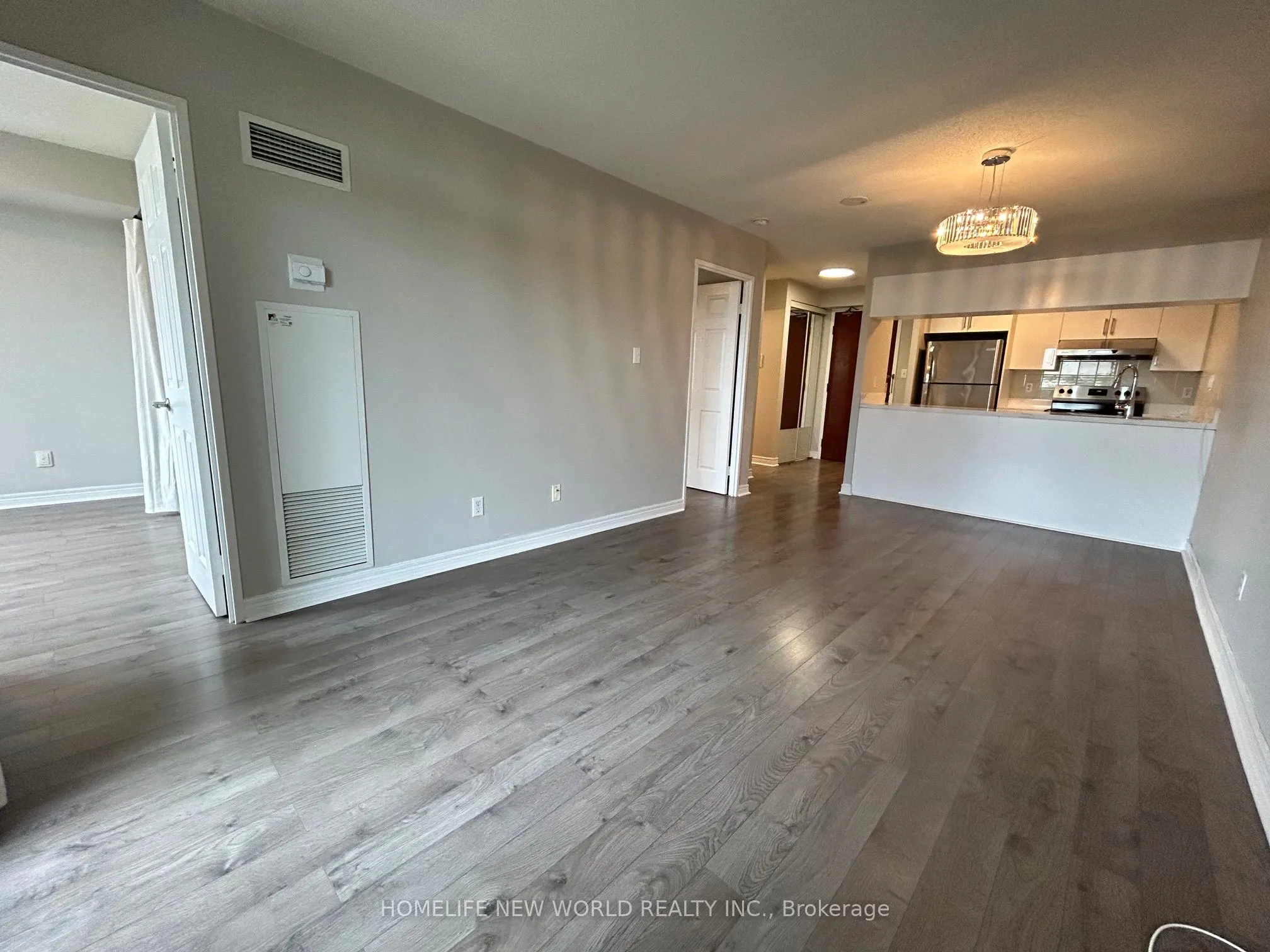 28 Empress Avenue, #710