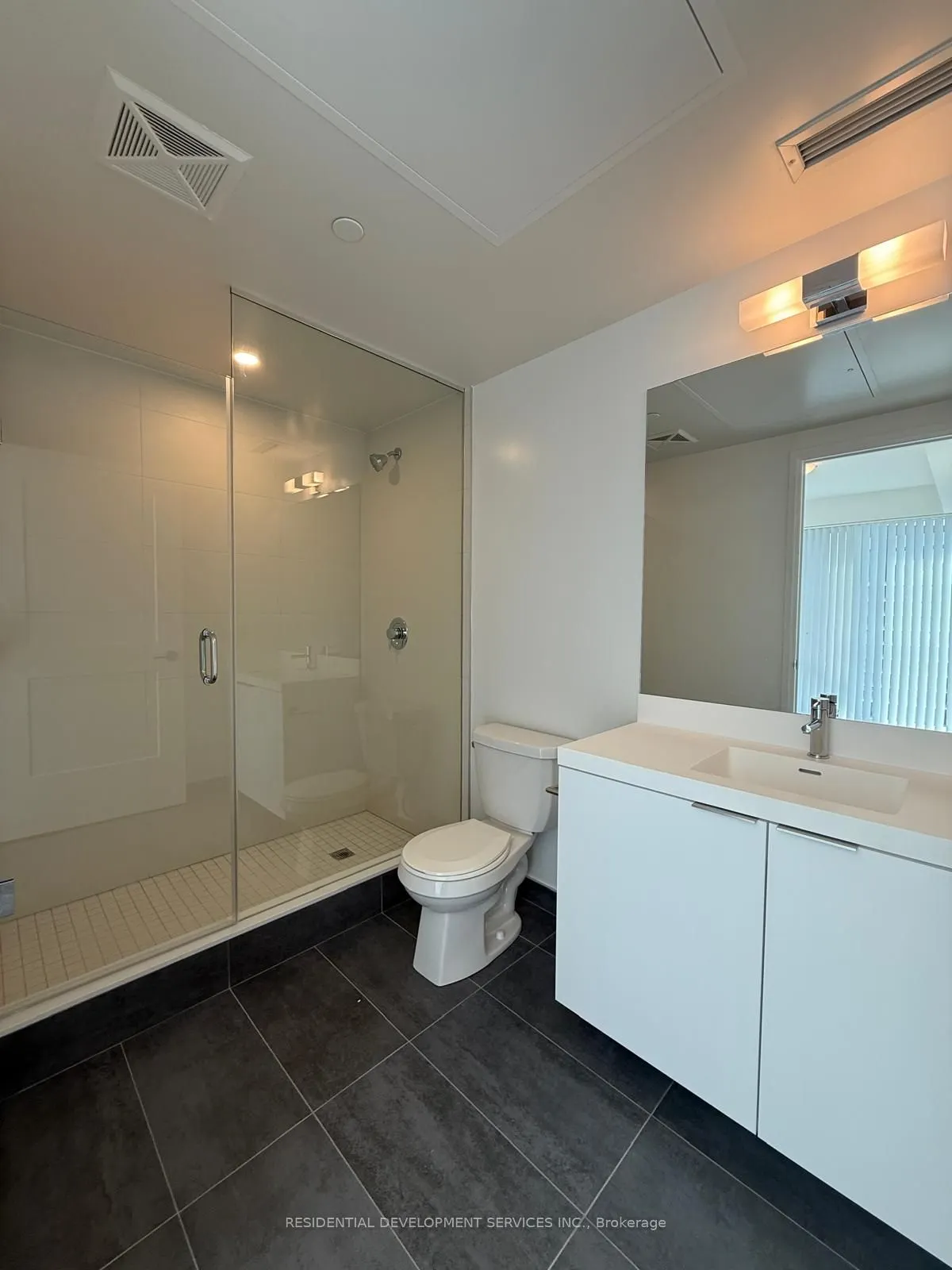 28 Widmer Street, #4823