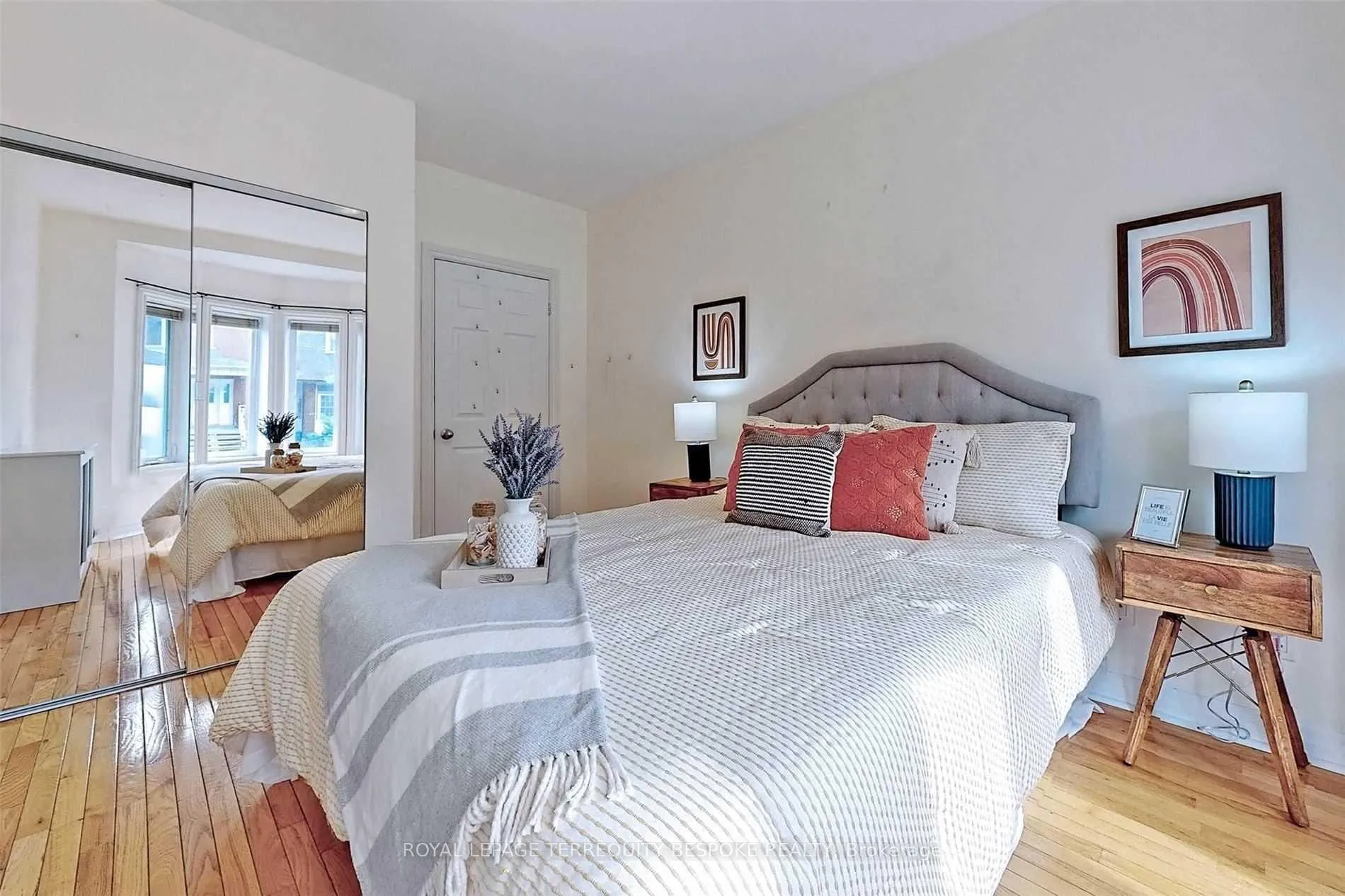 9 Concord Avenue, #Main