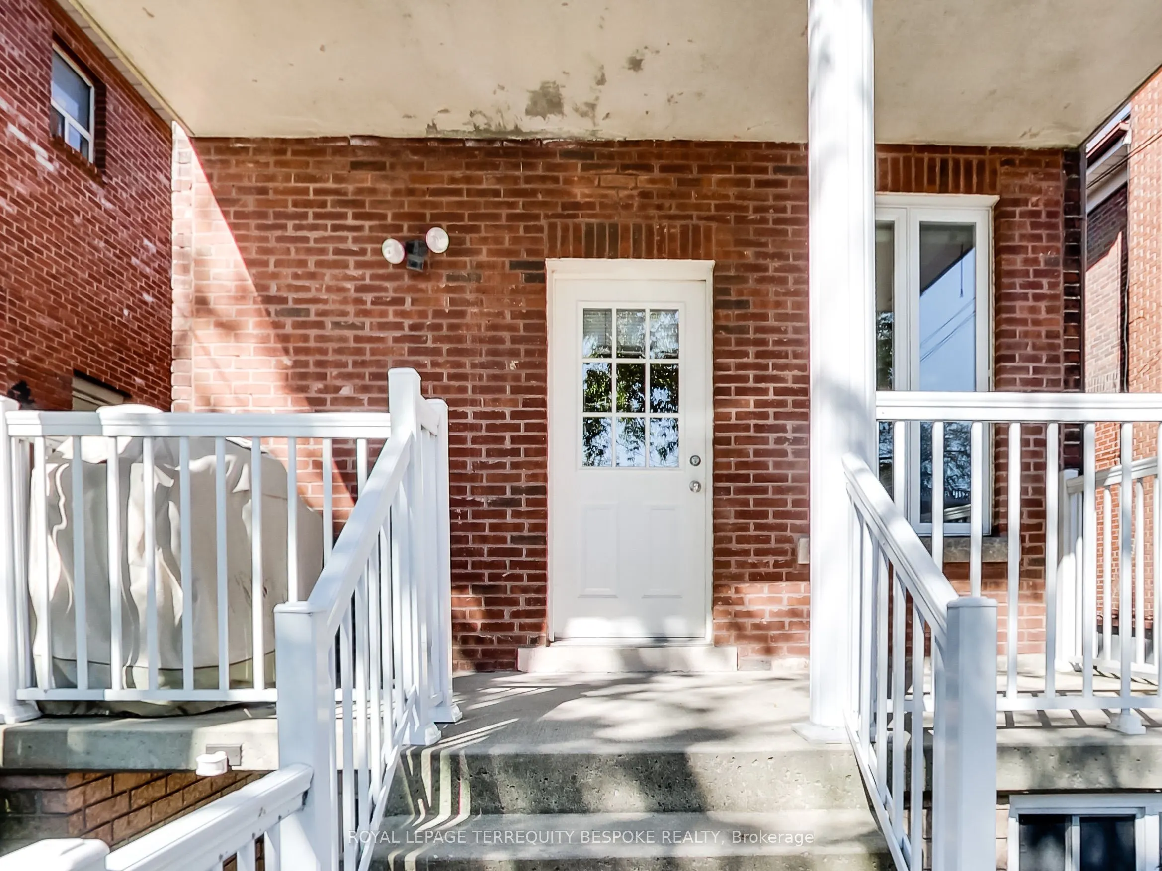 9 Concord Avenue, #Main