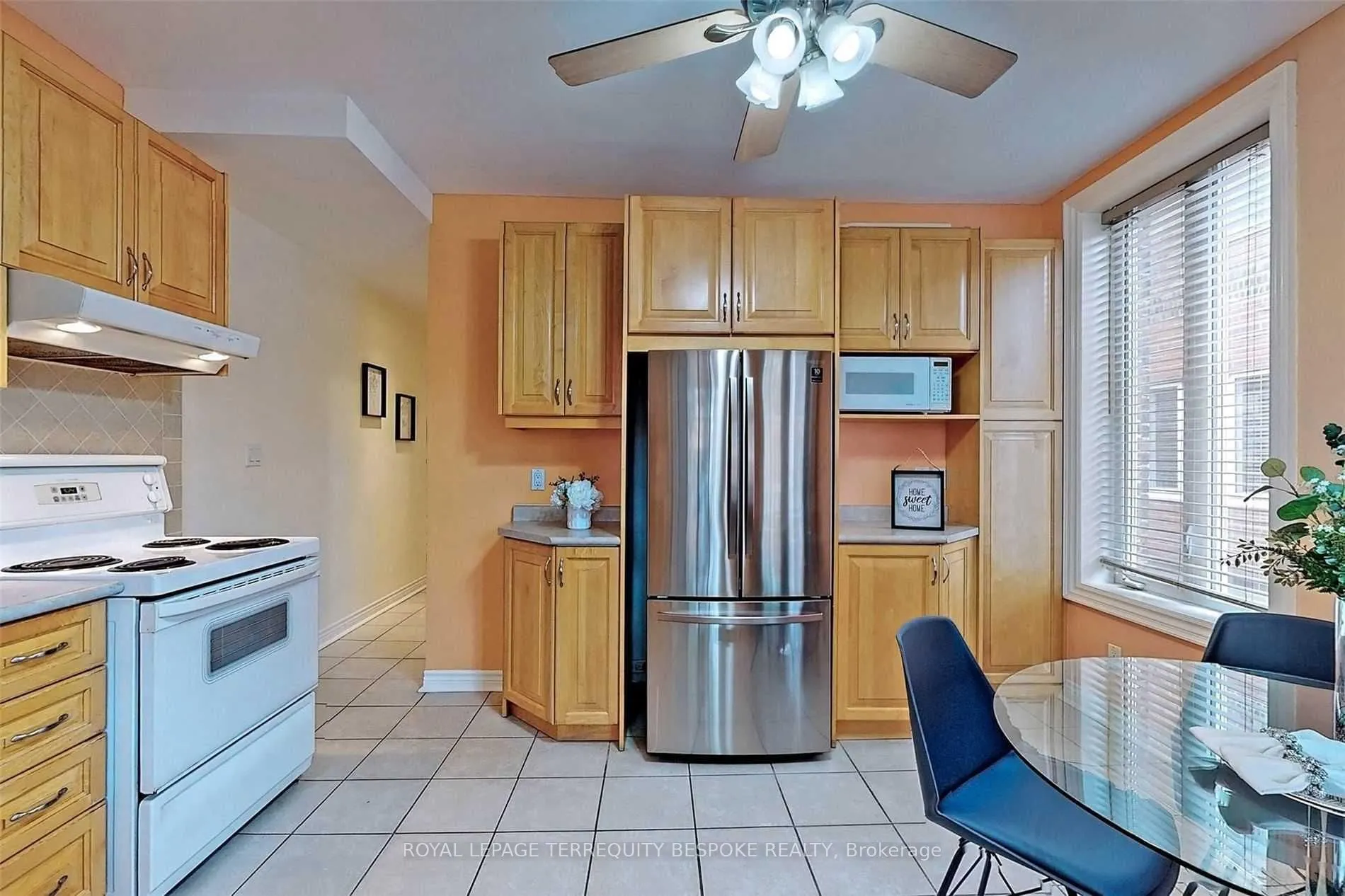 9 Concord Avenue, #Main