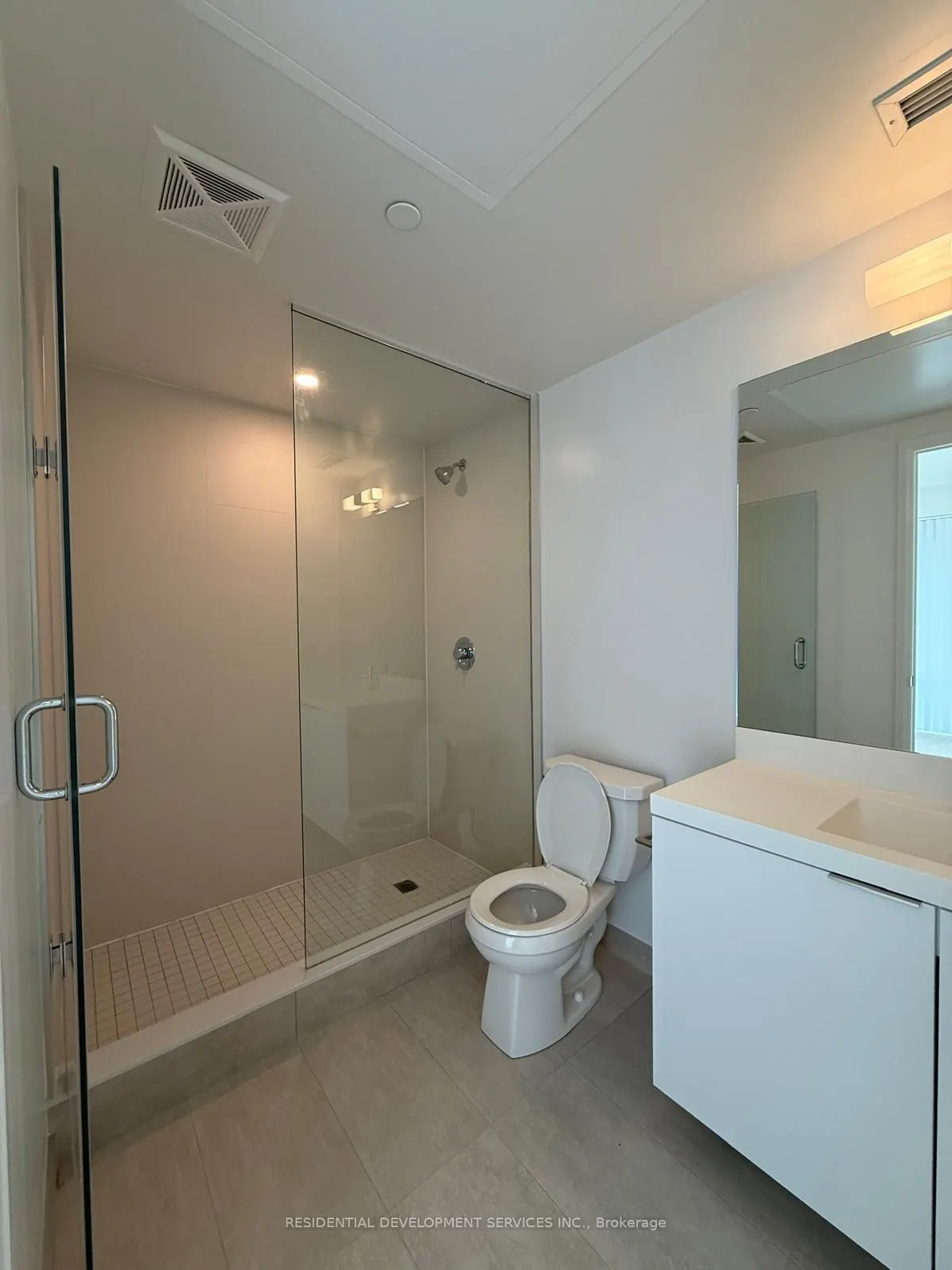 28 Widmer Street, #4623