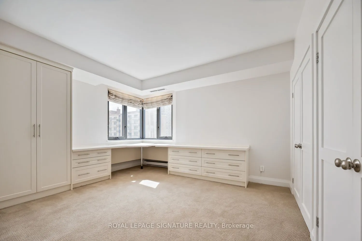 260 Heath Street W, #1602