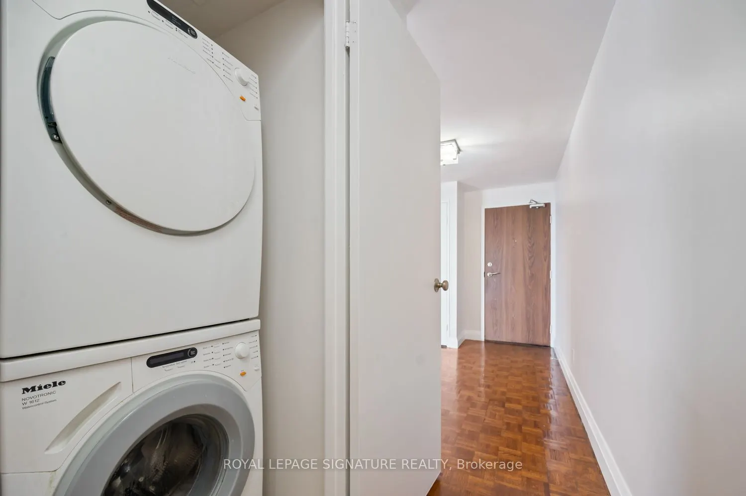 260 Heath Street W, #1602