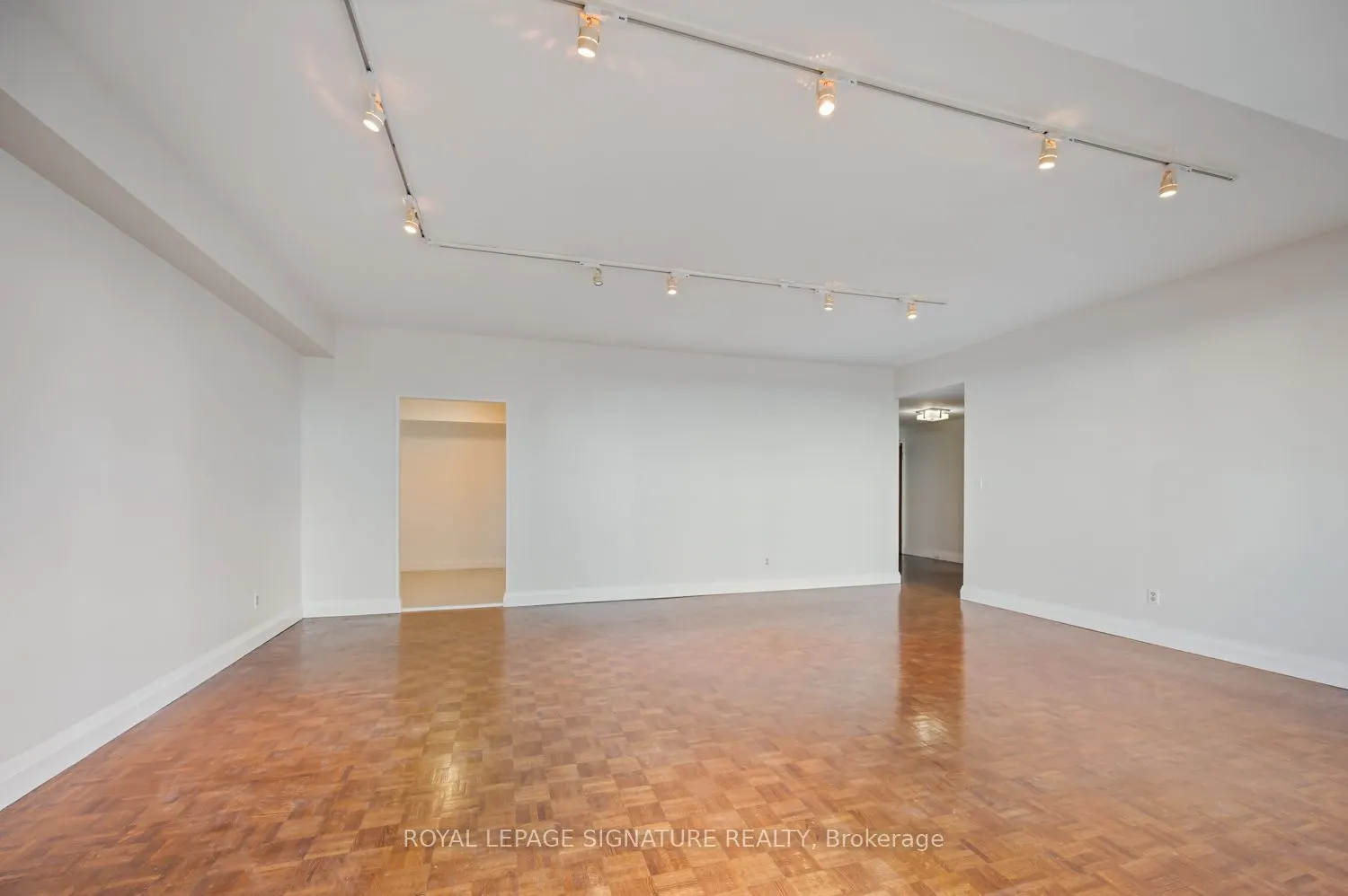 260 Heath Street W, #1602