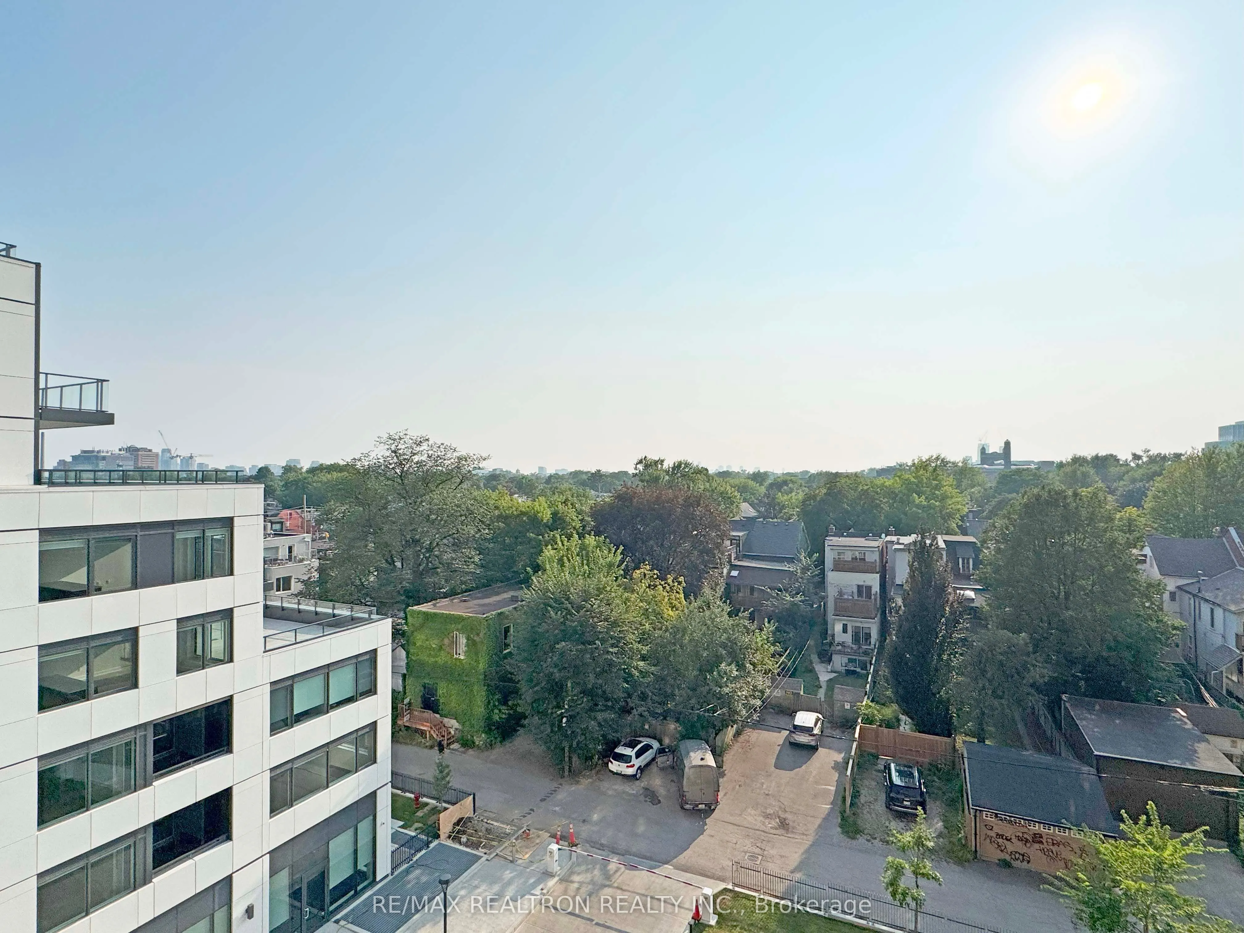 666 Spadina Avenue, #711