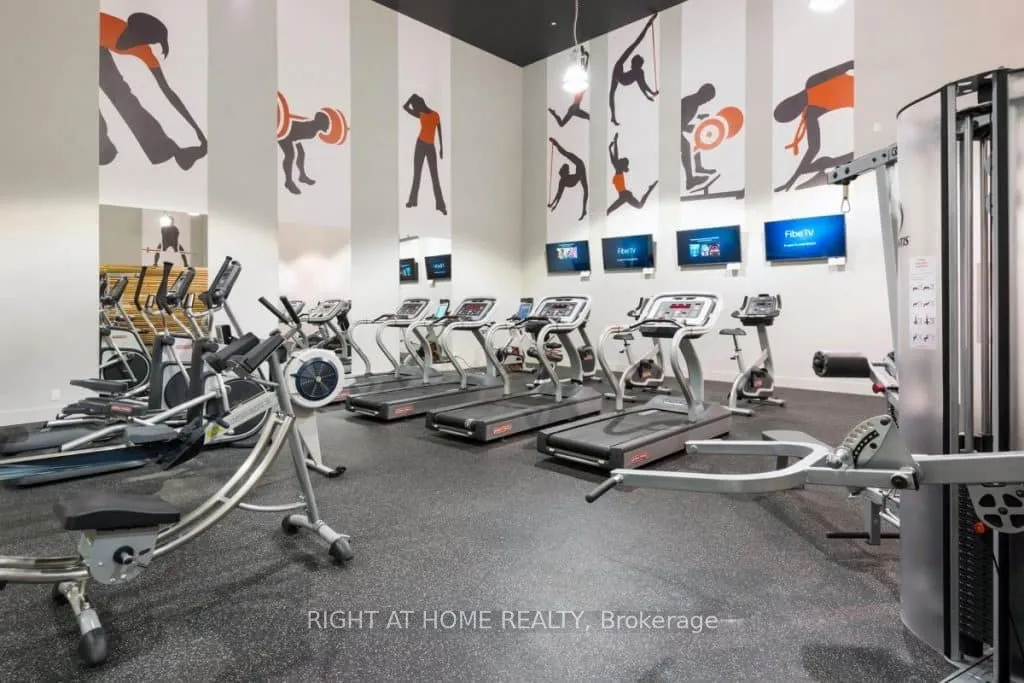 1030 King Street W, #453