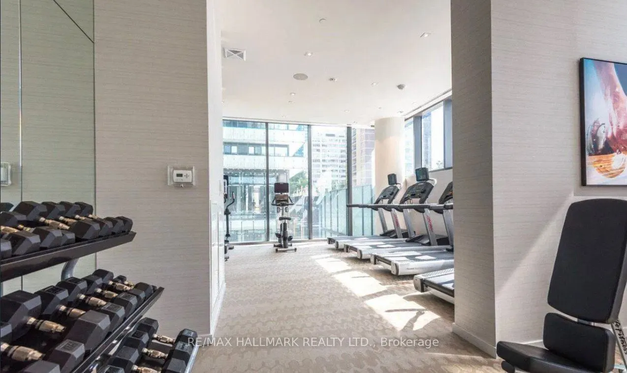 42 Charles Street E, #5301