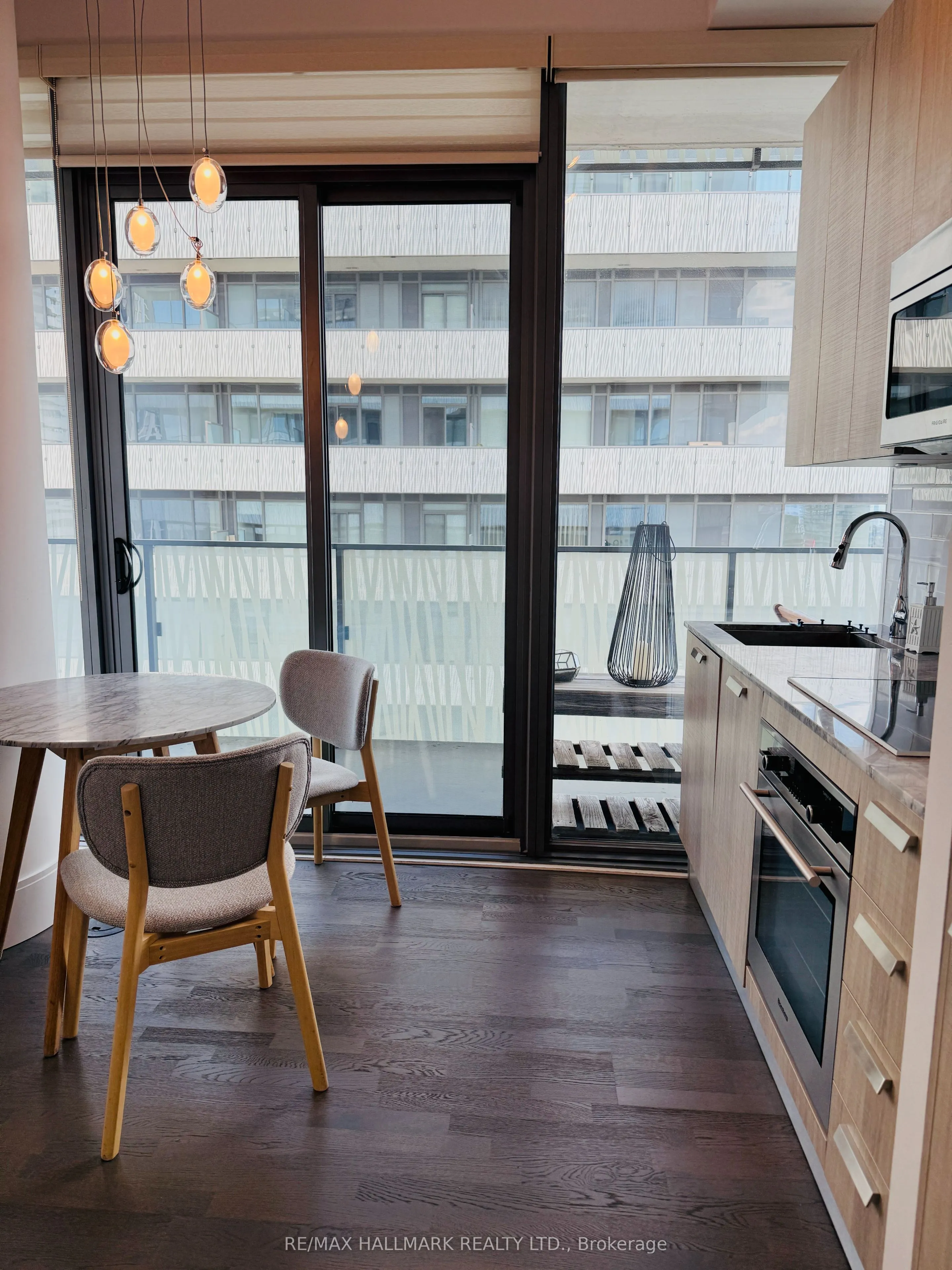42 Charles Street E, #5301