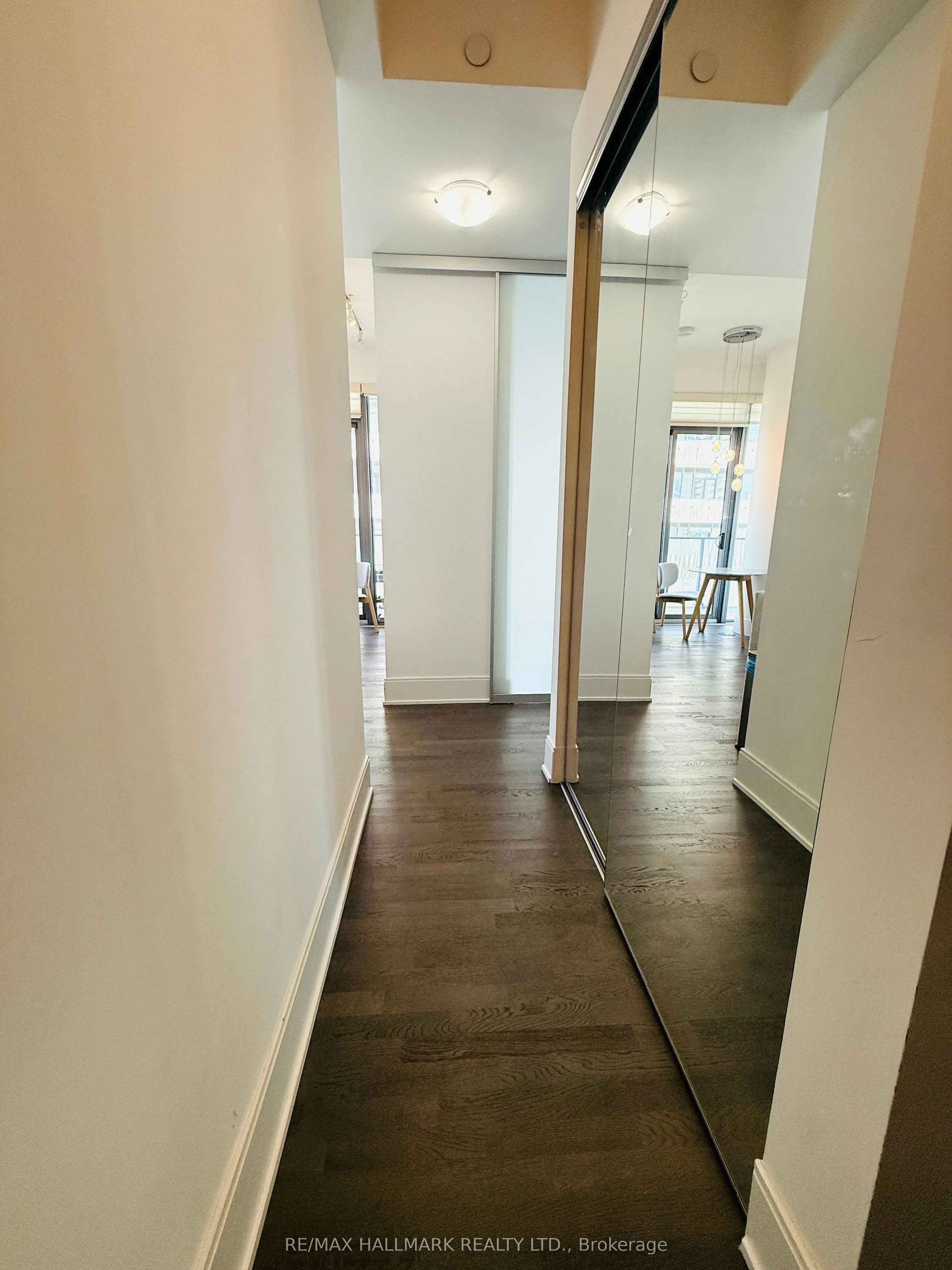 42 Charles Street E, #5301