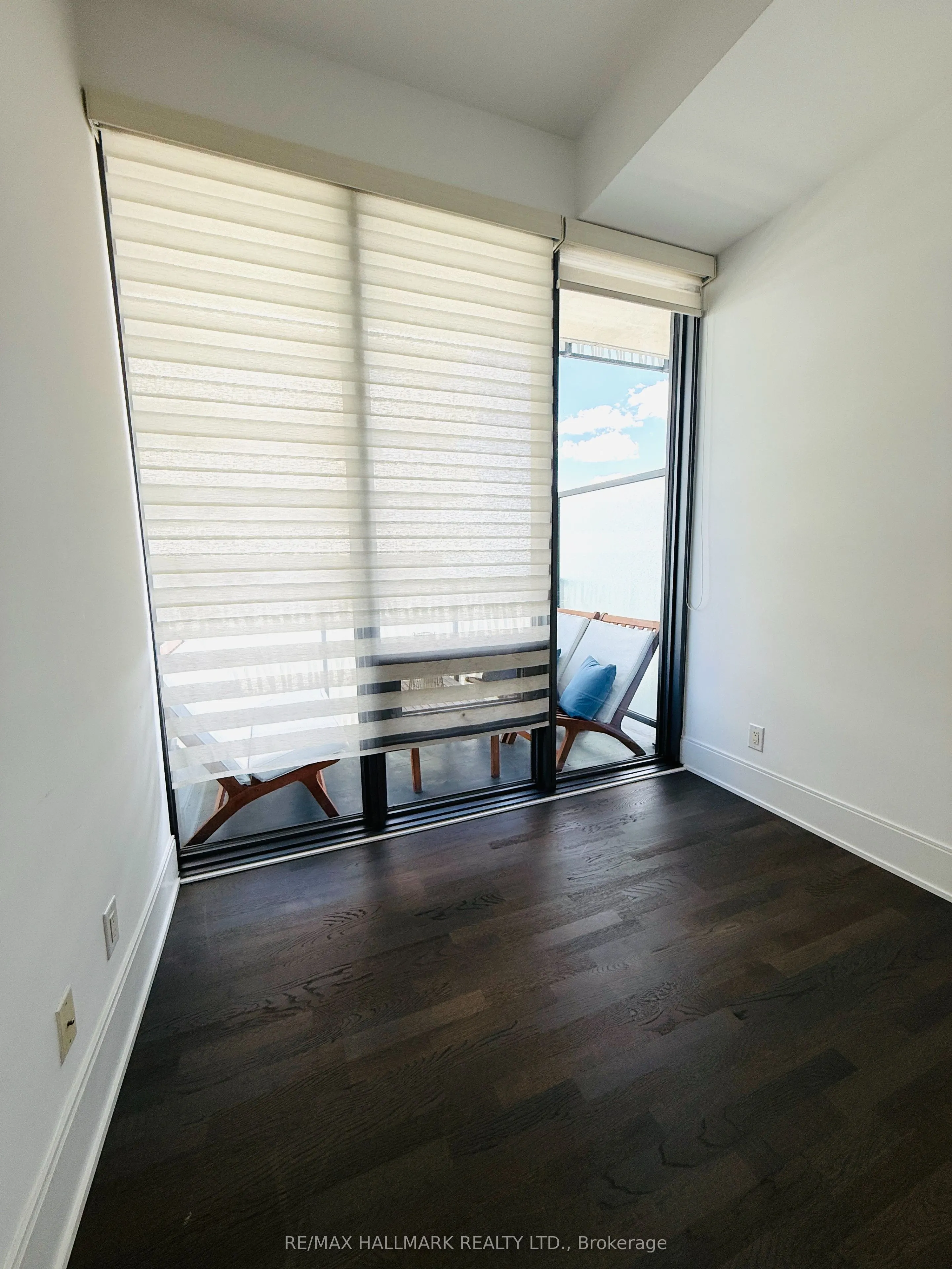 42 Charles Street E, #5301