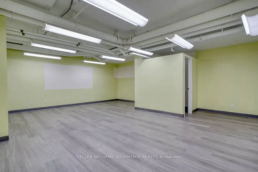 302 Spadina Avenue, #Basement