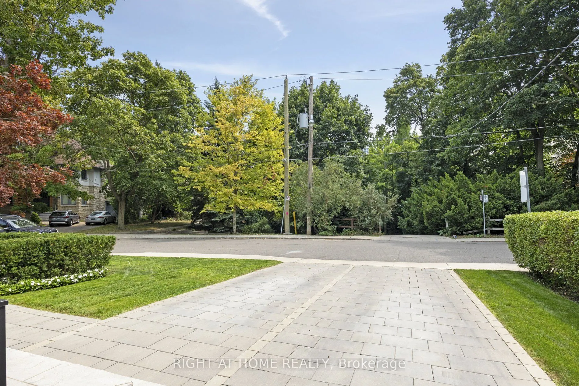 12 Millbank Avenue