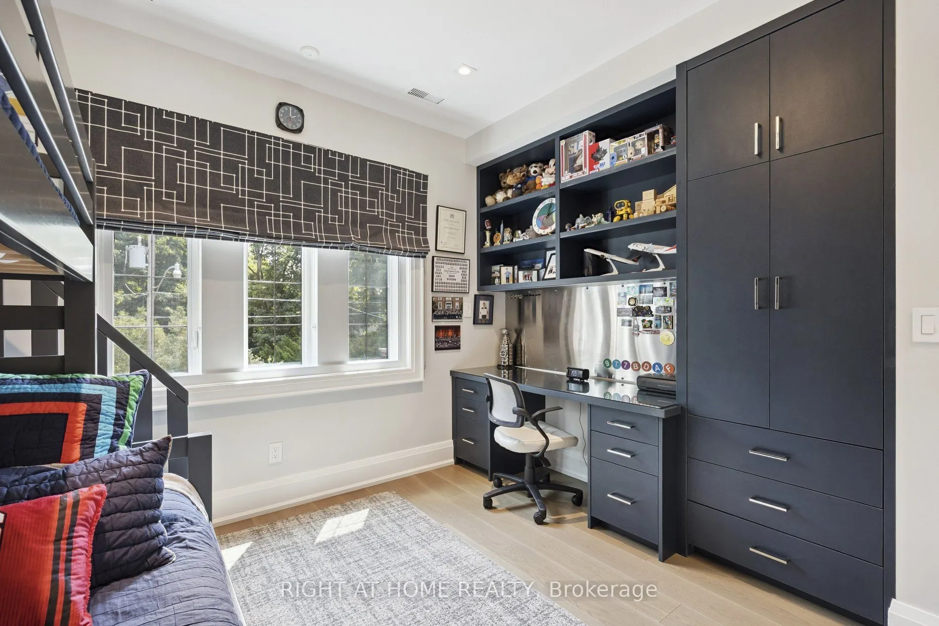 12 Millbank Avenue