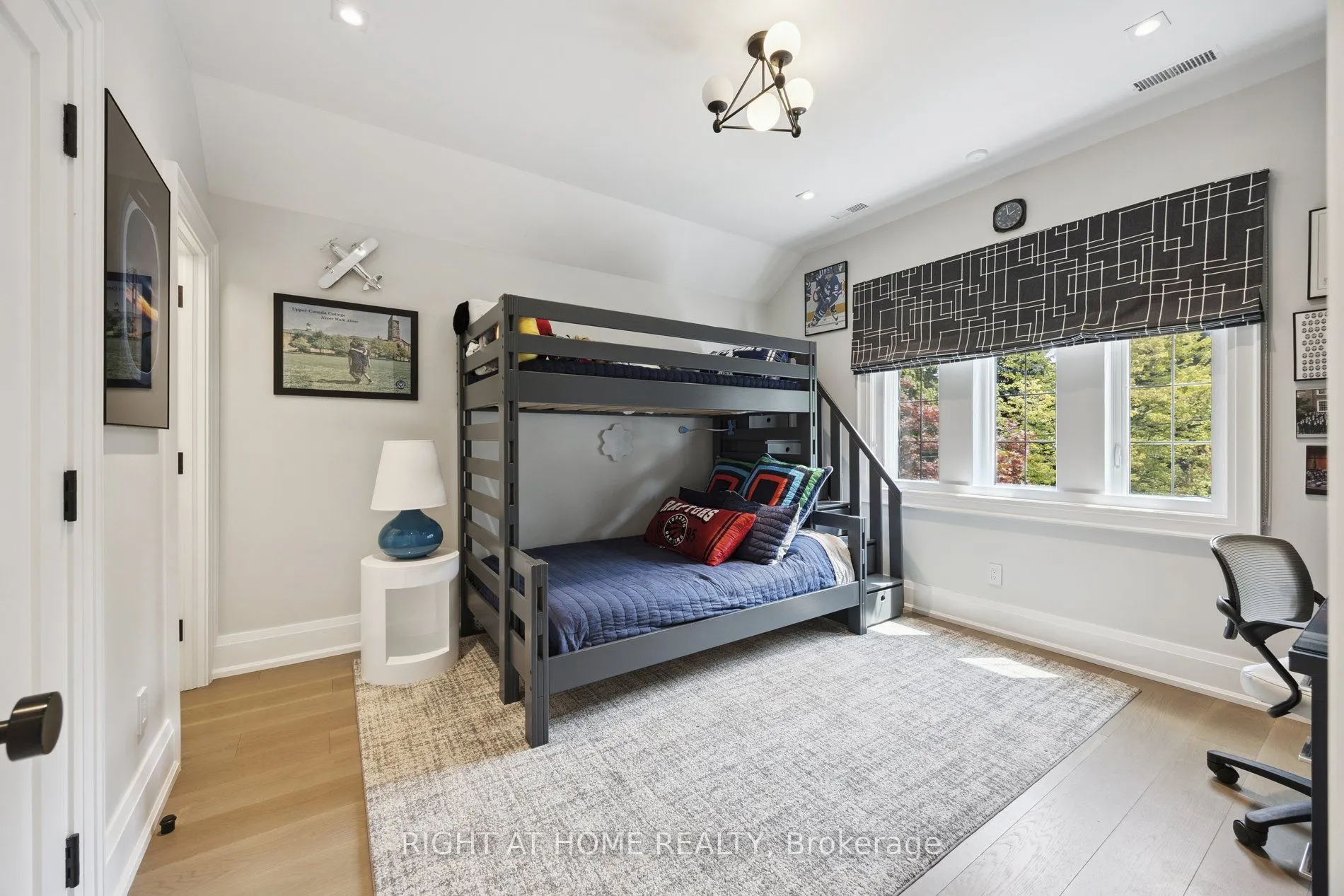 12 Millbank Avenue