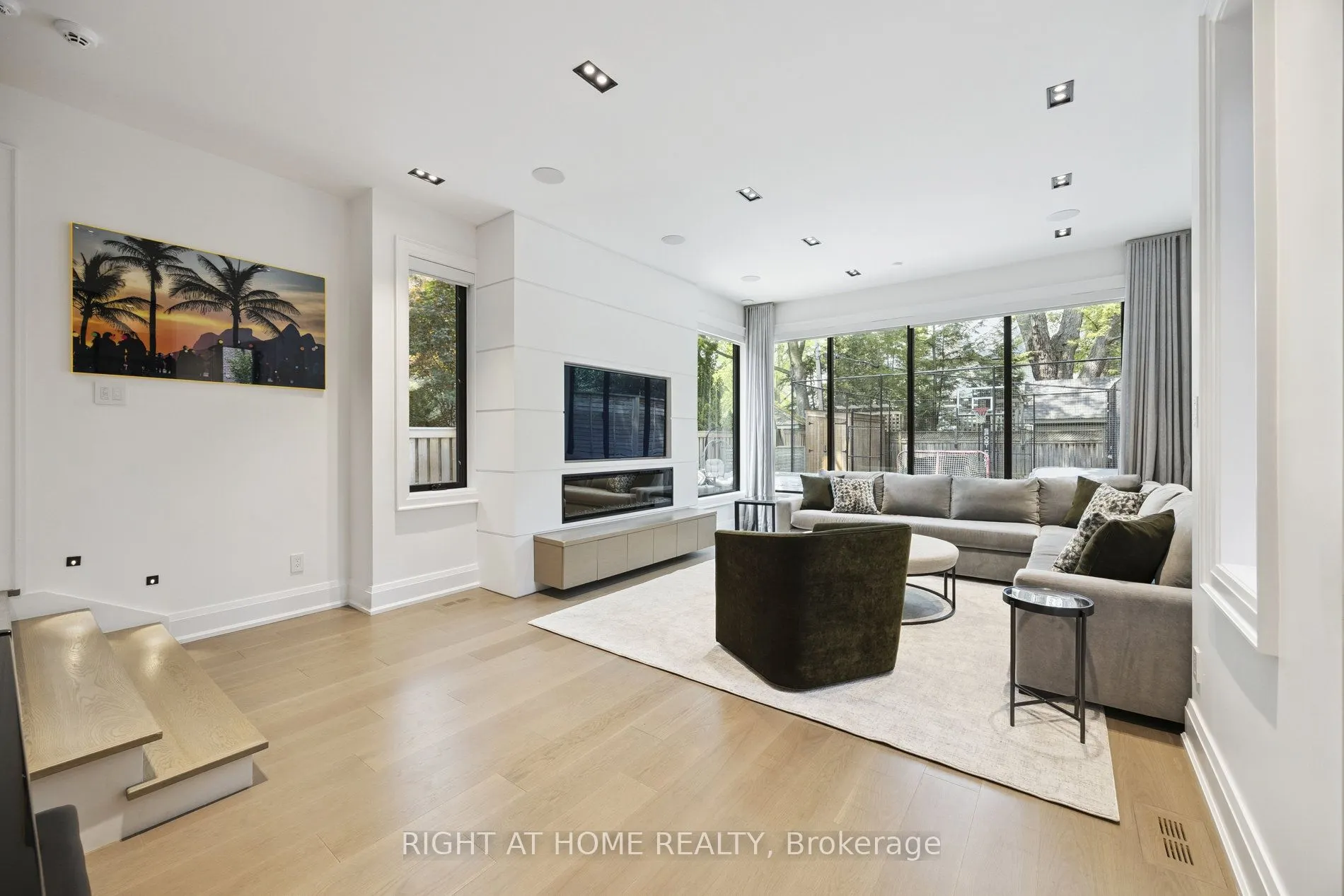 12 Millbank Avenue