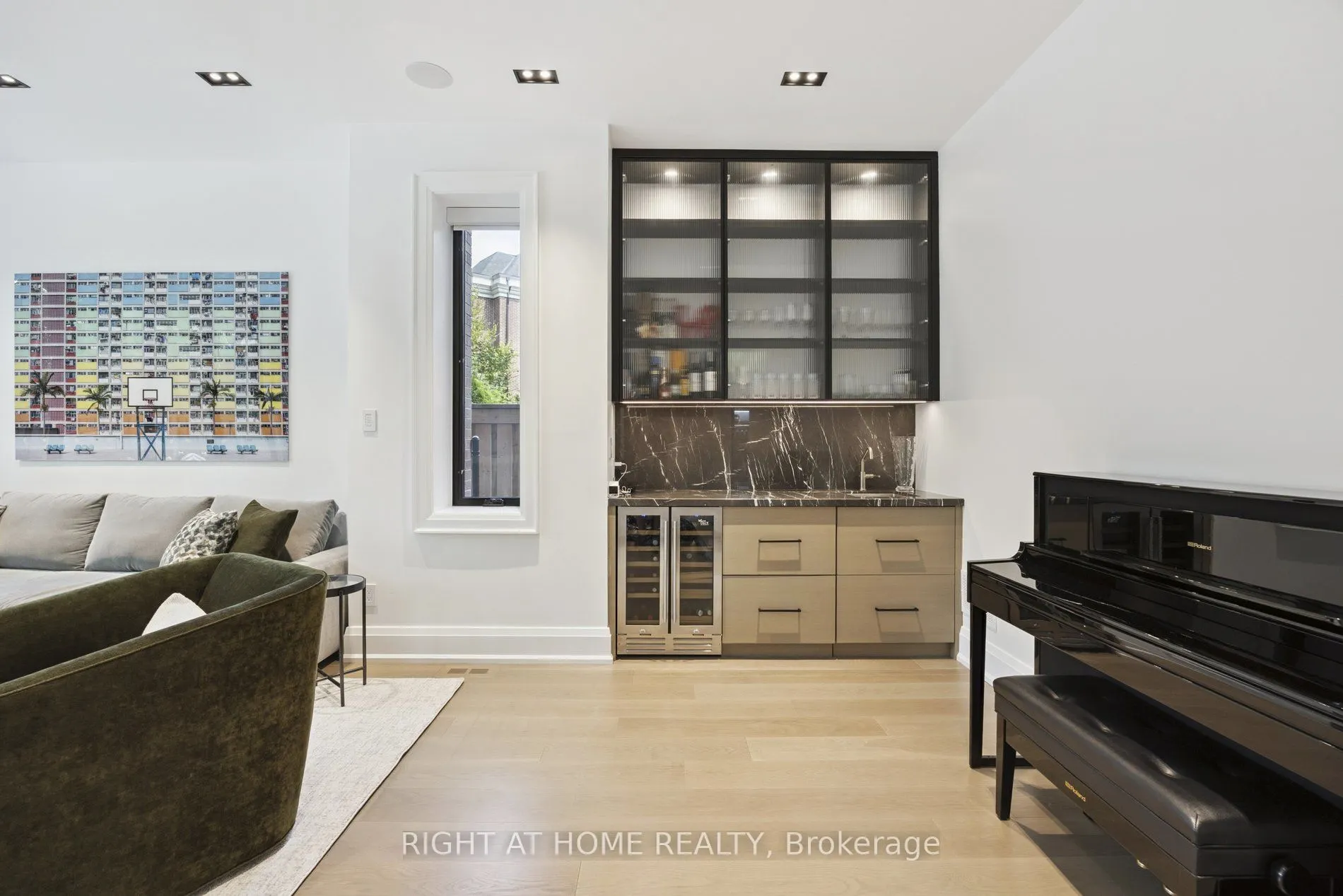 12 Millbank Avenue