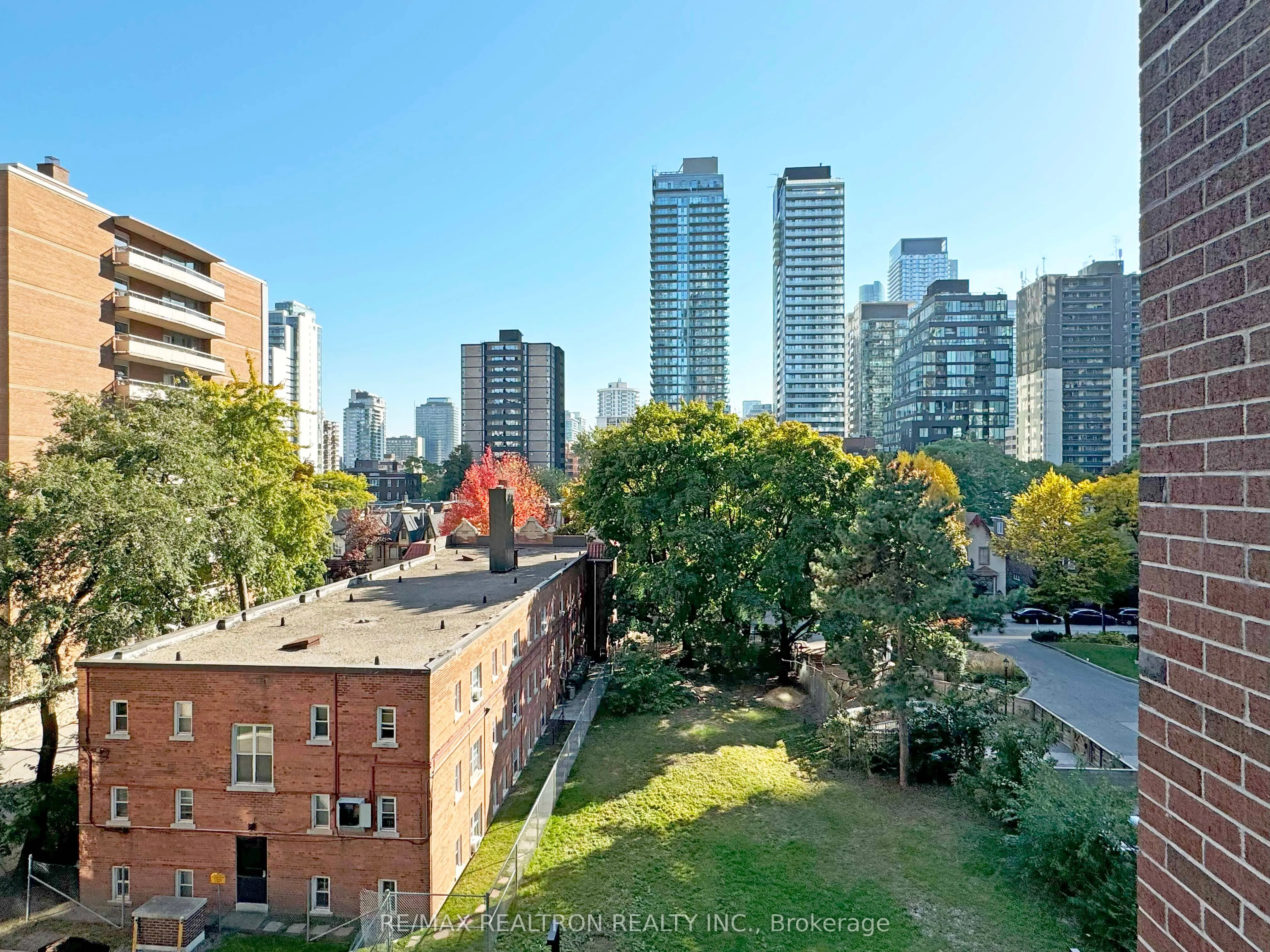 33 Isabella Street, #514