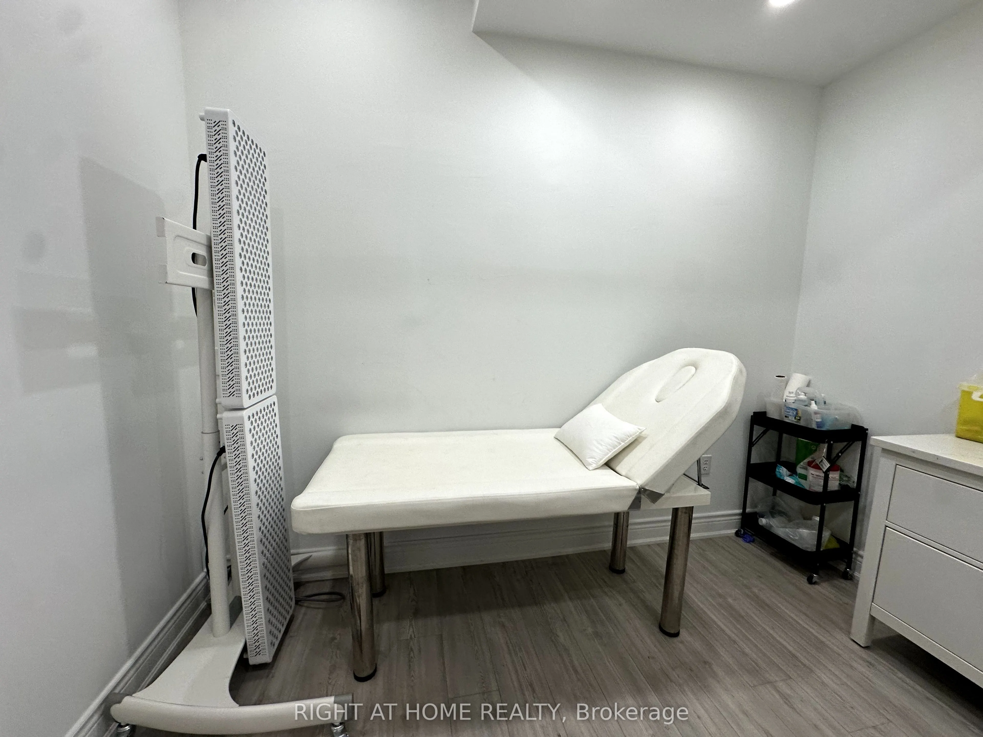 1639 Eglinton Avenue W, #Room 1