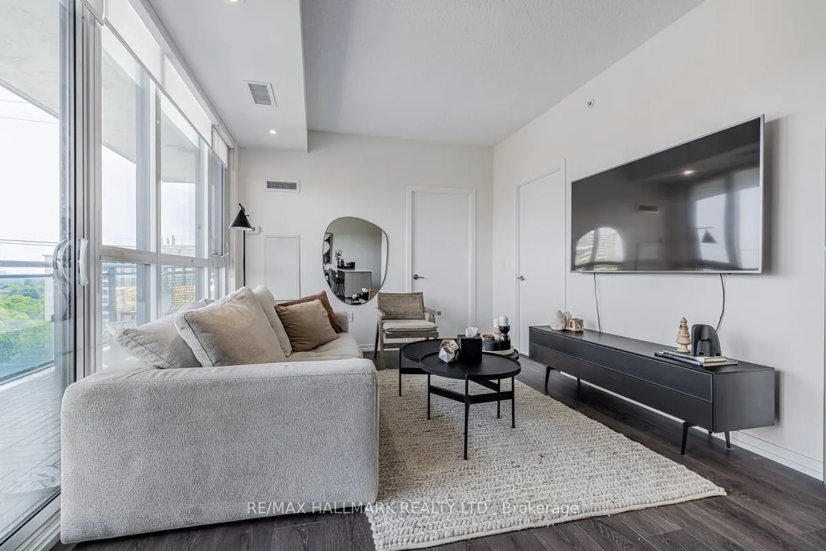 3237 Bayview Avenue, #1009
