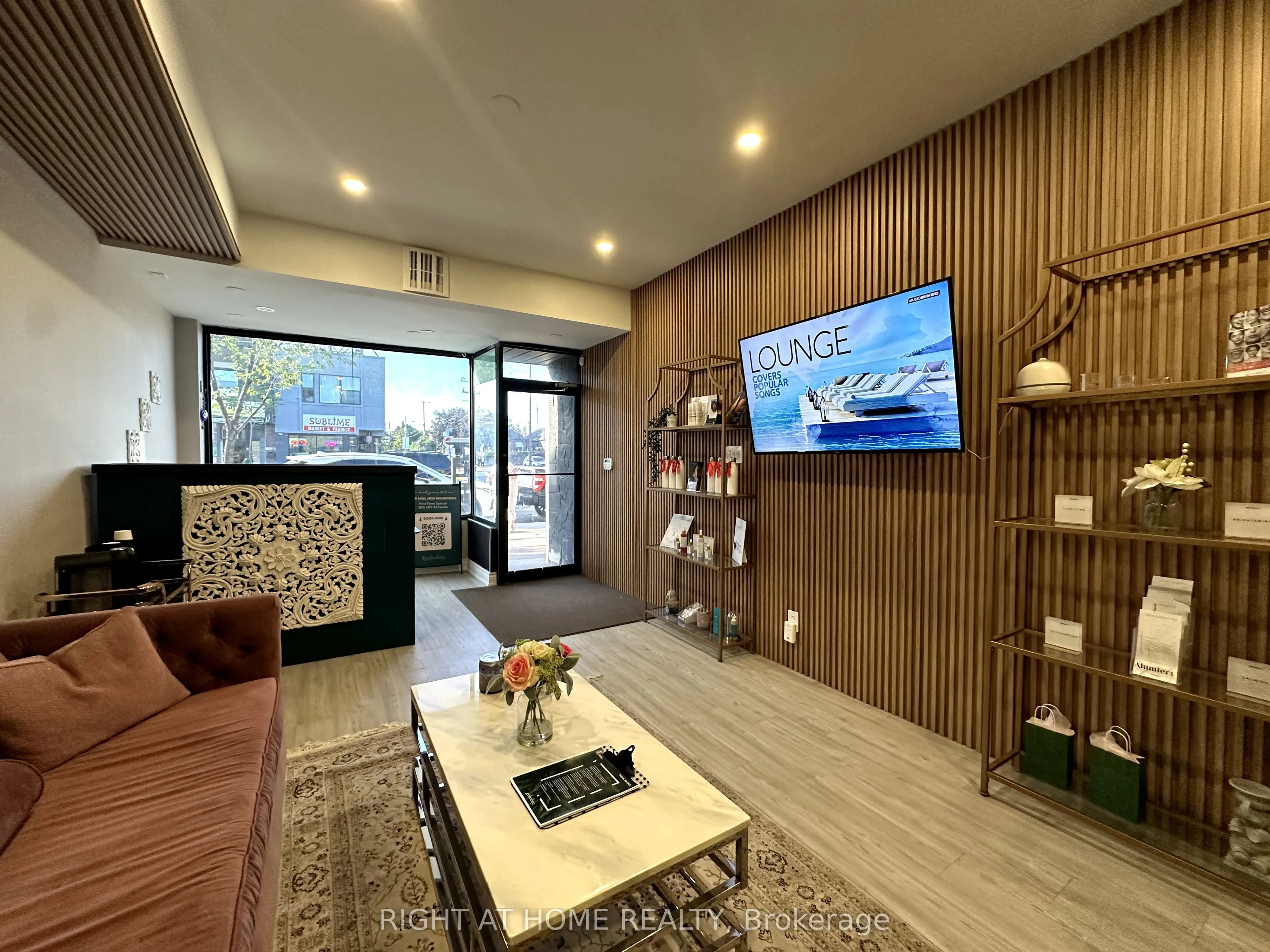 1639 Eglinton Avenue W, #Room 2